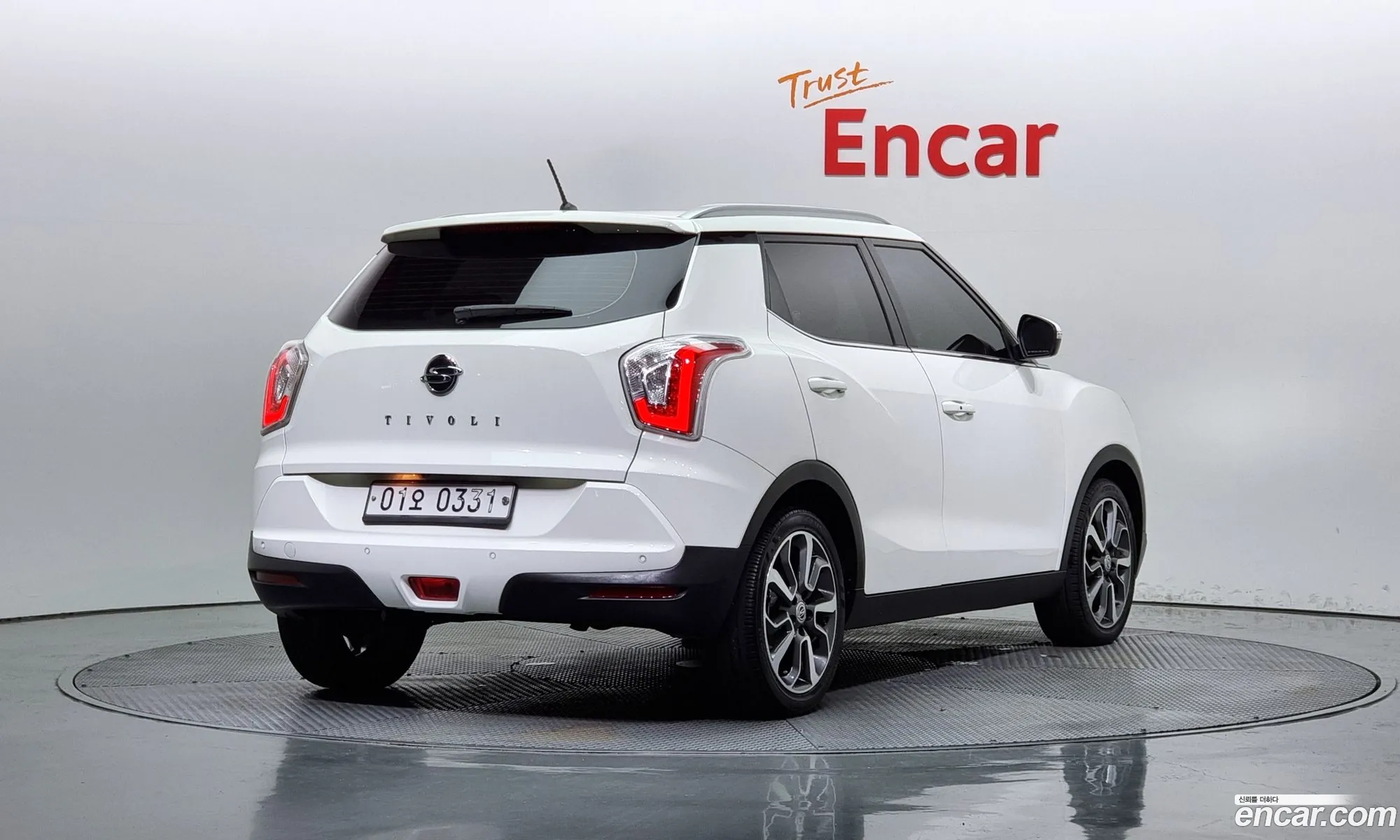 Kg Mobility Ssangyong Tivoli Vx 2Wd - фотография 4489123