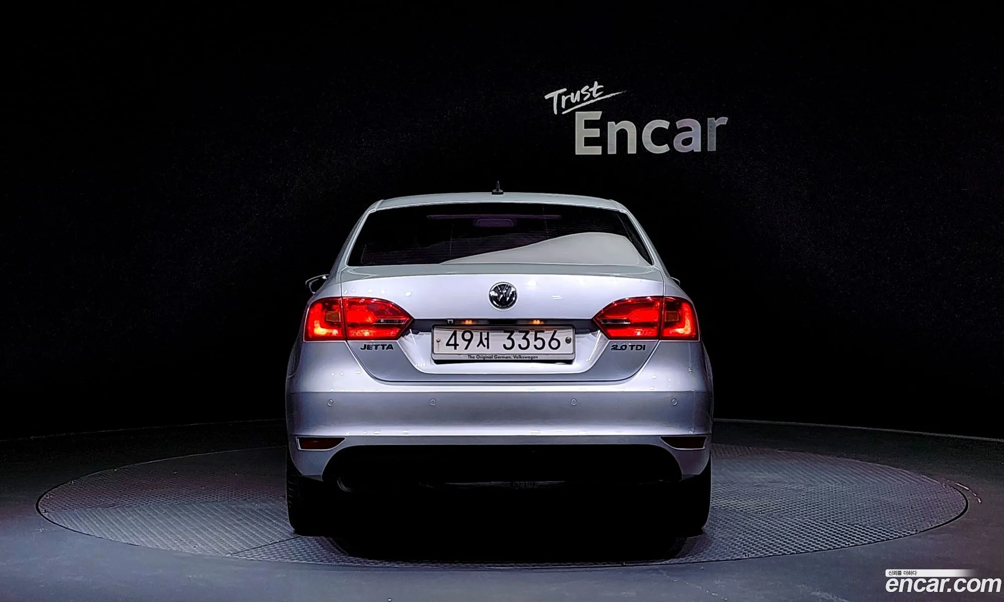 Volkswagen New Jetta 20 Tdi 6Th Generation - фотография 12633560