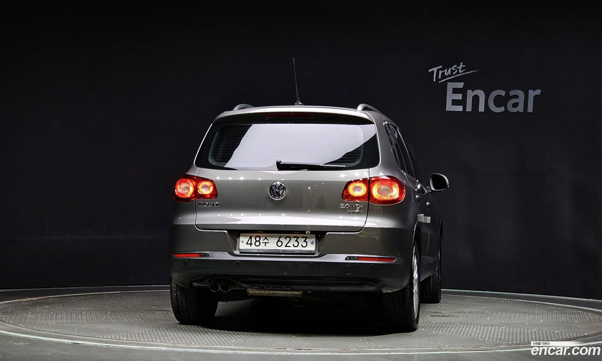 Volkswagen Tiguan 20 Tdi 5N - фотография 12631722