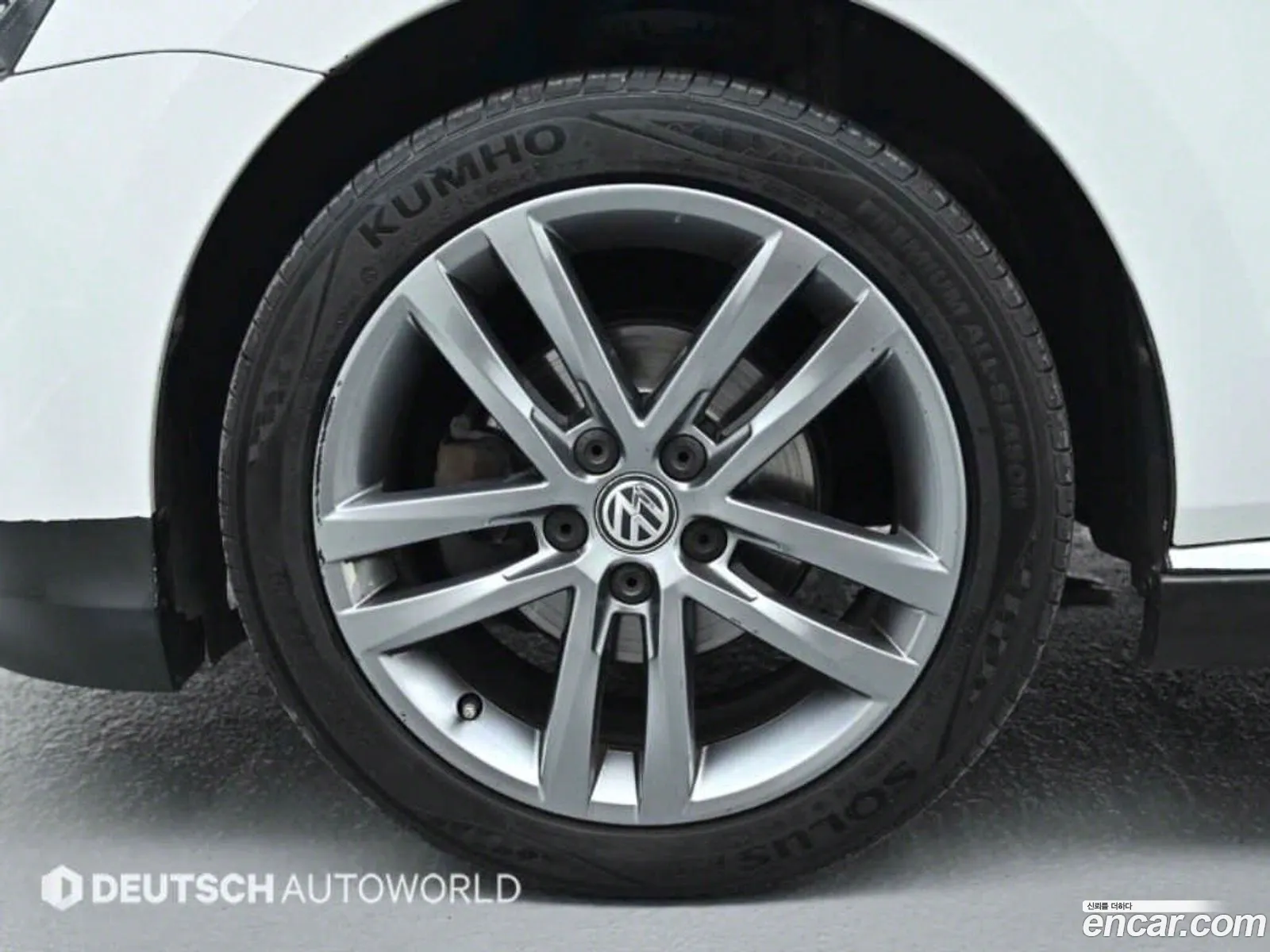 Volkswagen Polo 14 Tdi R-Line 5Th Generation - фотография 12633531