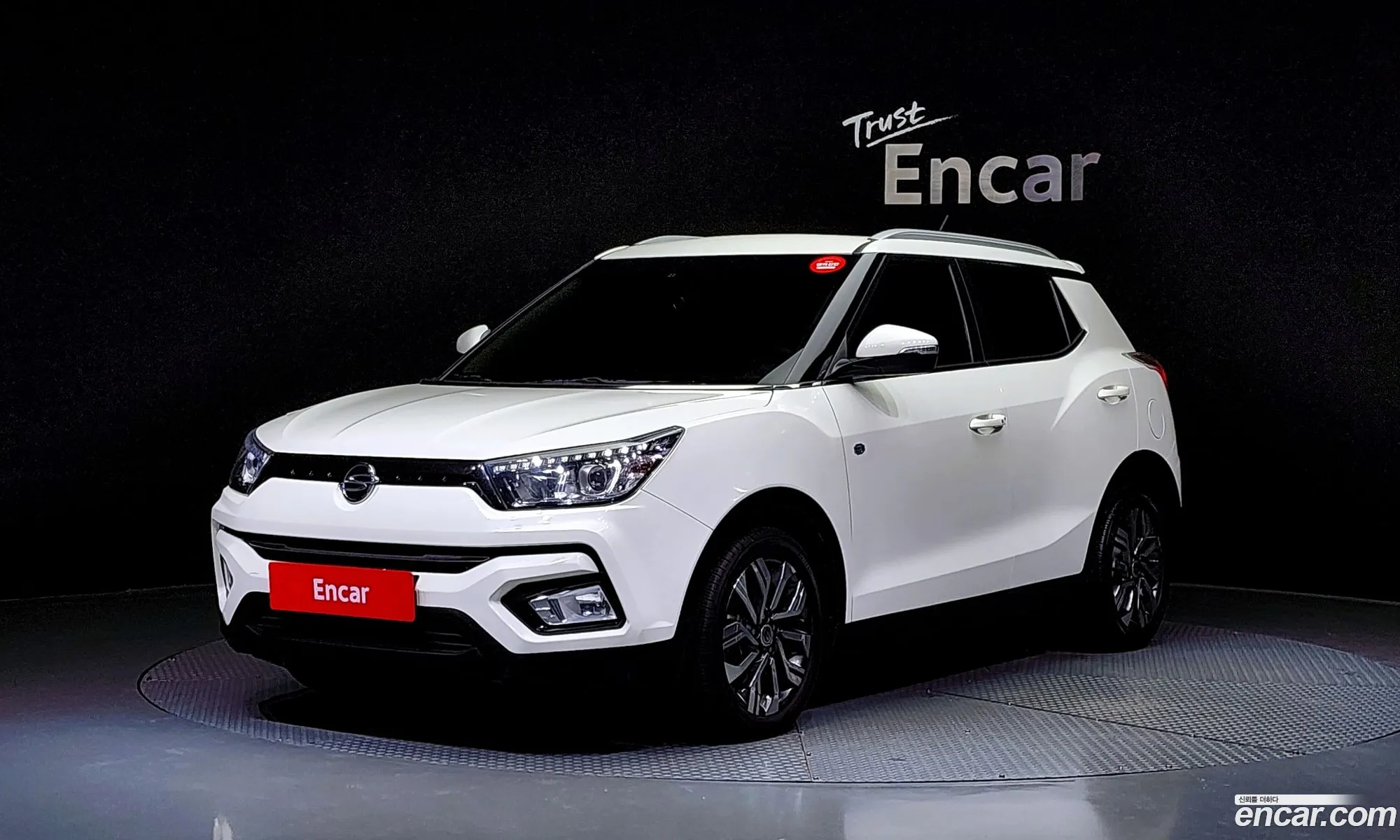 Kg Mobility Ssangyong Tivoli Armor Diesel Vx 2Wd - фотография 4275260