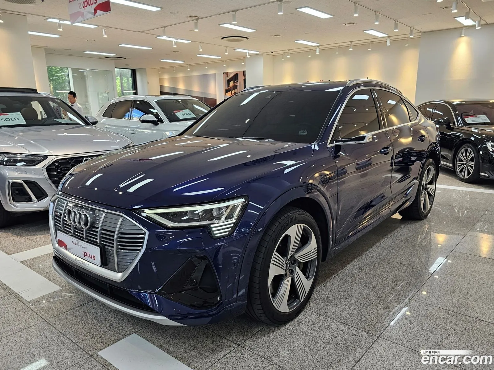 Audi E-Tron 55 Quattro Sportback - фотография 12702944