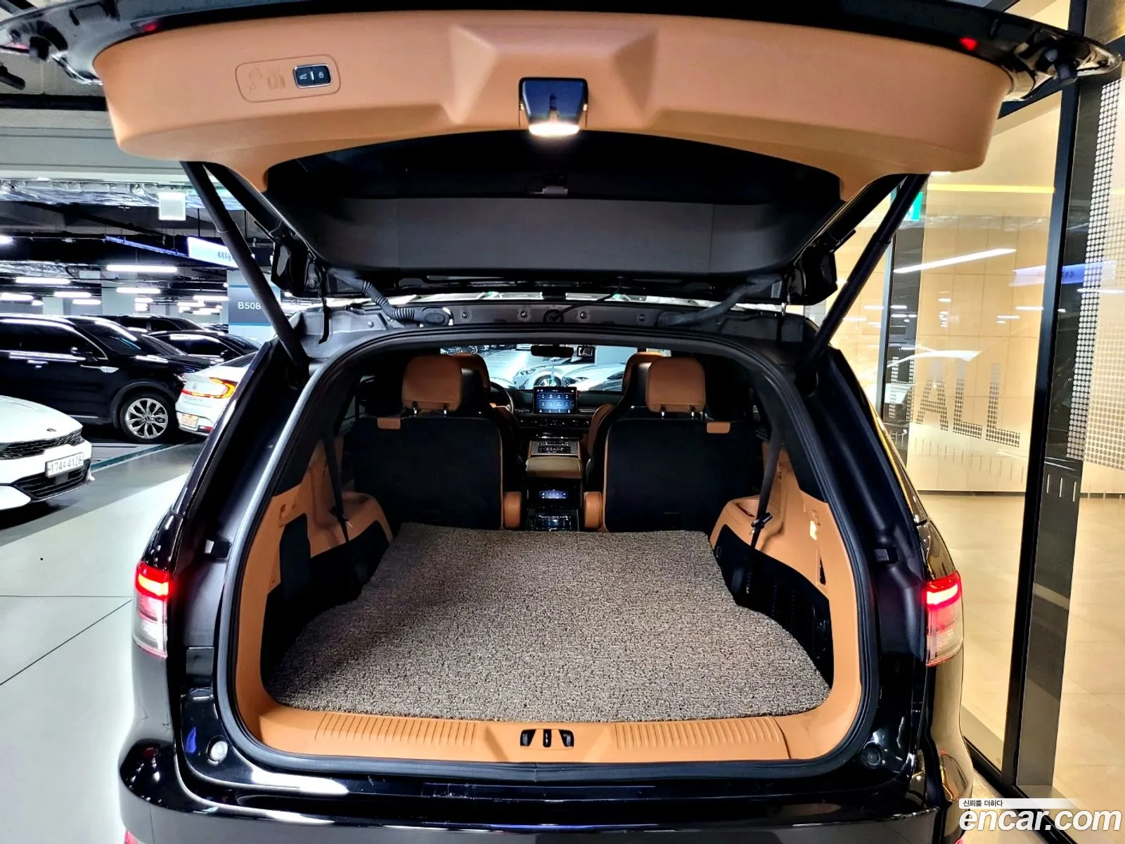 Lincoln Aviator 2Nd Generation 30 Black Label Awd - фотография 4758546