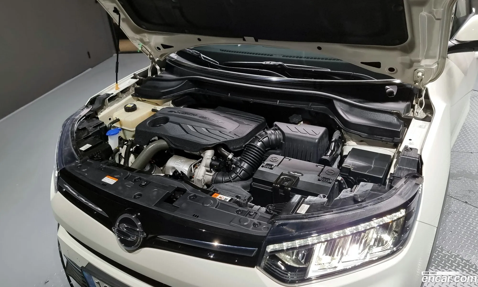 Kg Mobility Ssangyong Very New Tivoli Gasoline 15 2Wd V3 - фотография 4275277