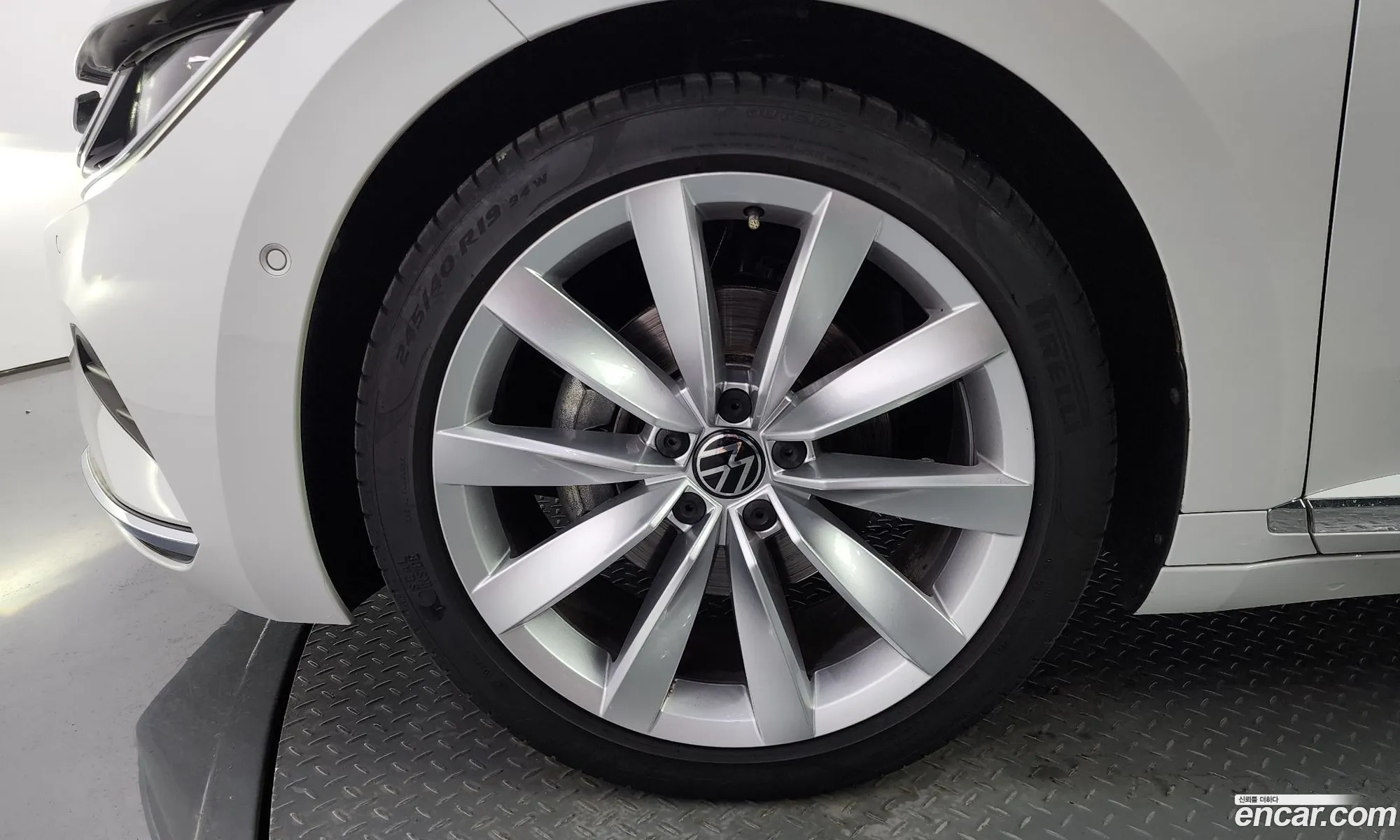 Volkswagen Arteon 20 Tdi Prestige - фотография 12591201