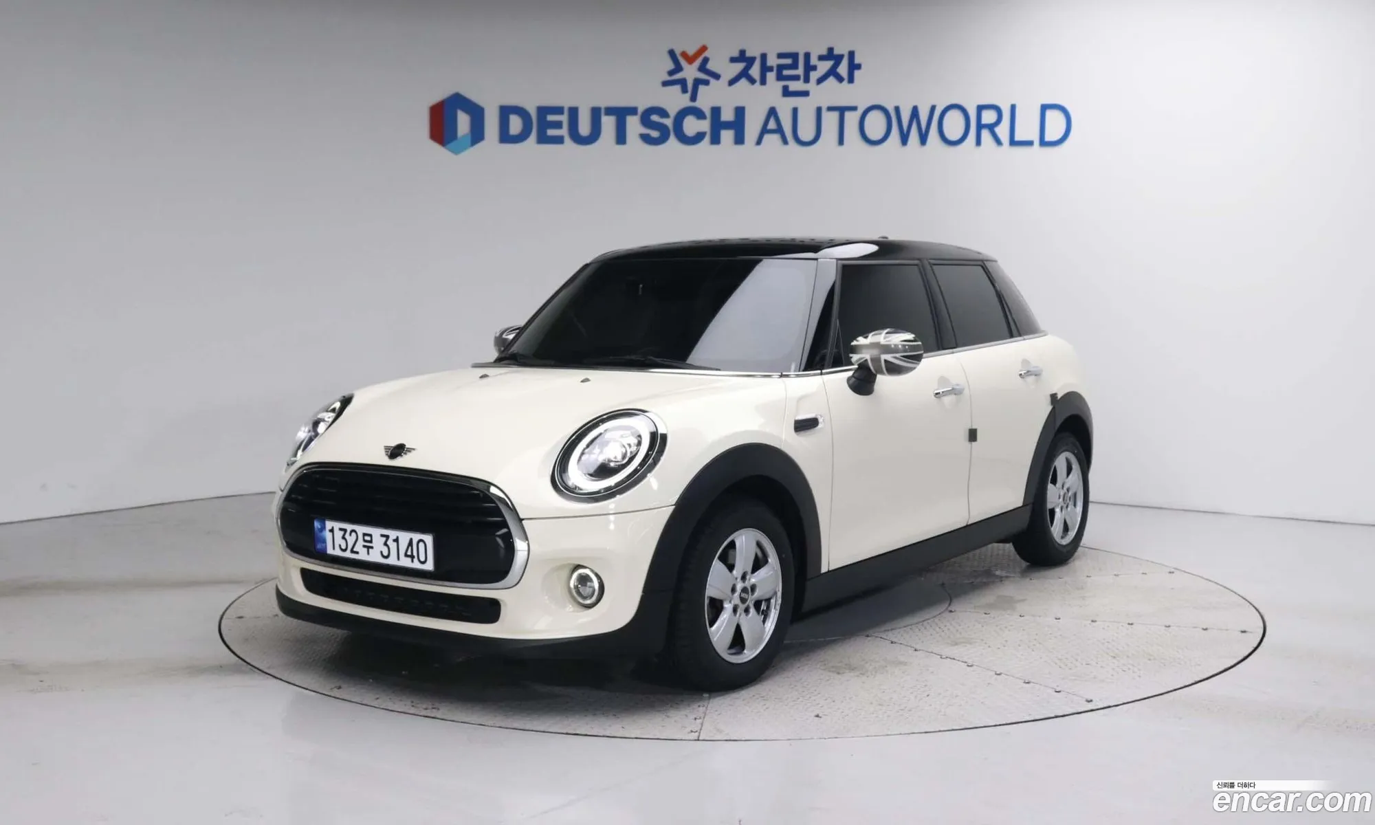 Mini Cooper Basic 3Rd Generation - фотография 762624