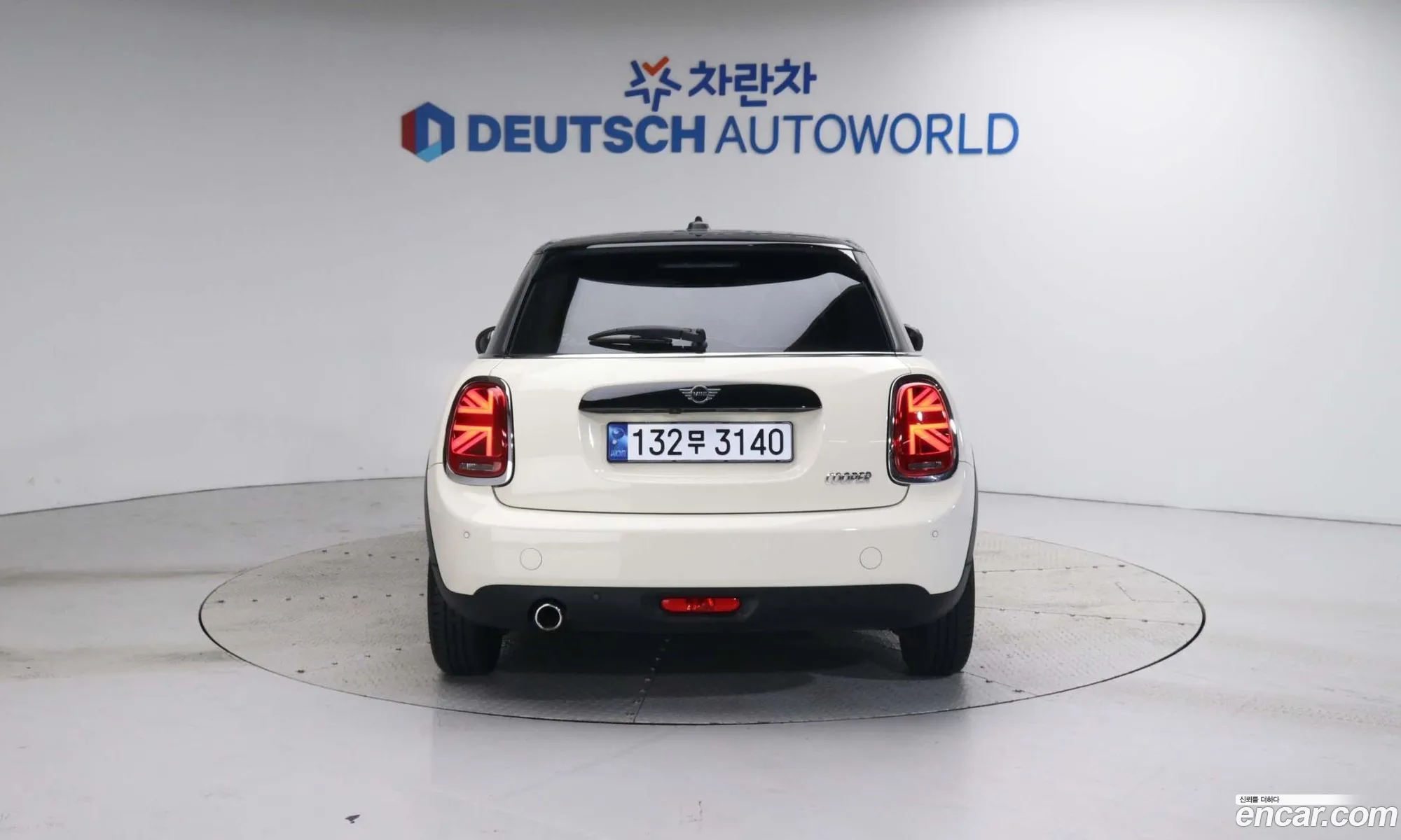 Mini Cooper Basic 3Rd Generation - фотография 762627