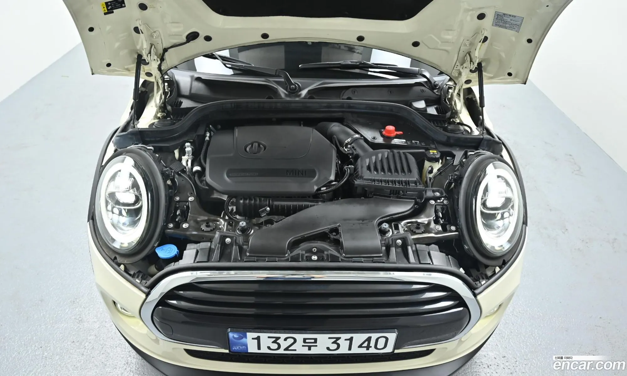 Mini Cooper Basic 3Rd Generation - фотография 762629