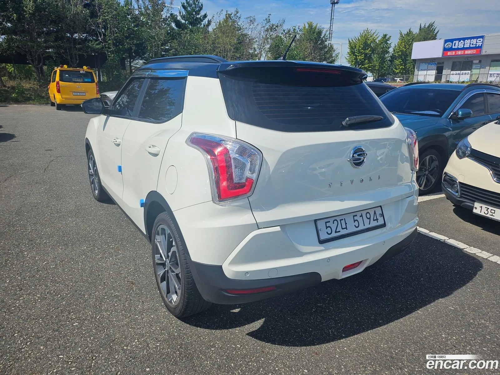 Kg Mobility Ssangyong Tivoli Armor Gear Edition 2Wd - фотография 3966762