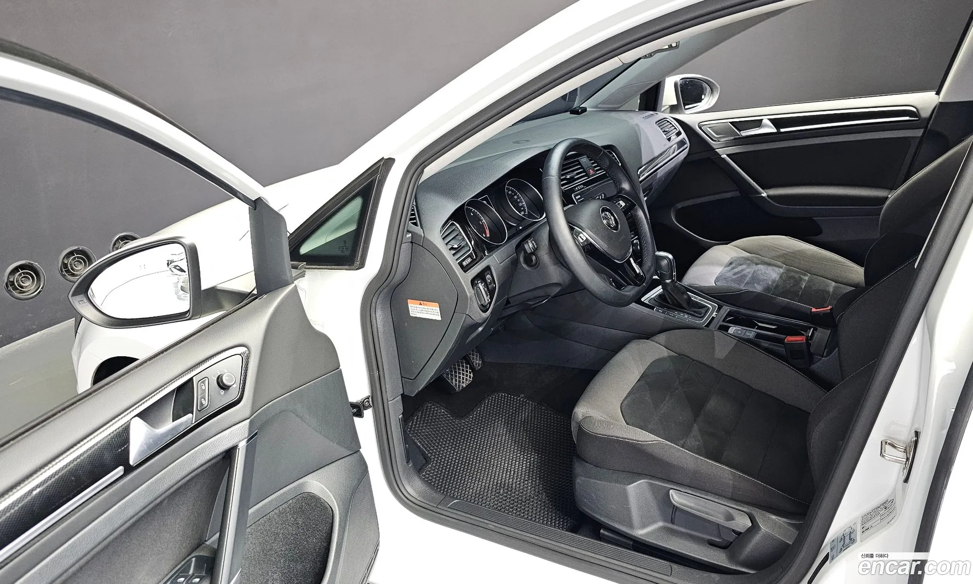Korex Auto Trade - фотография 12681804