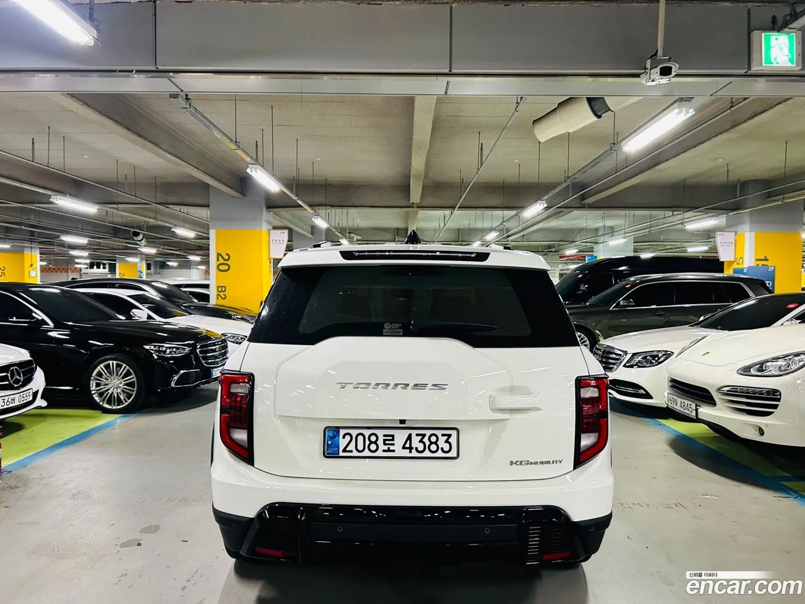 Kg Mobility Ssangyong Torres Gasoline 15 2Wd Black Edition - фотография 3966774