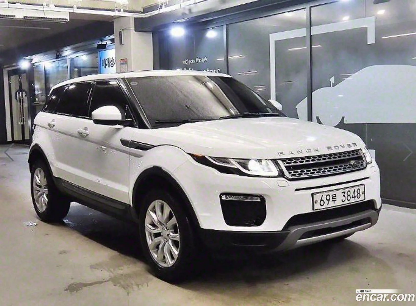 Land Rover Range Rover Evoque 20 Td4 Se - фотография 5675781