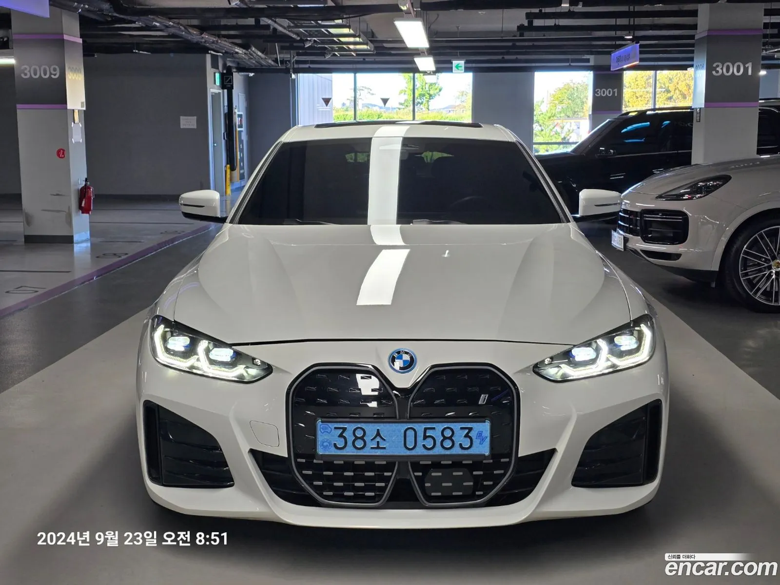 BMW I4 Edrive40 M Sports Pro - фотография 11833531