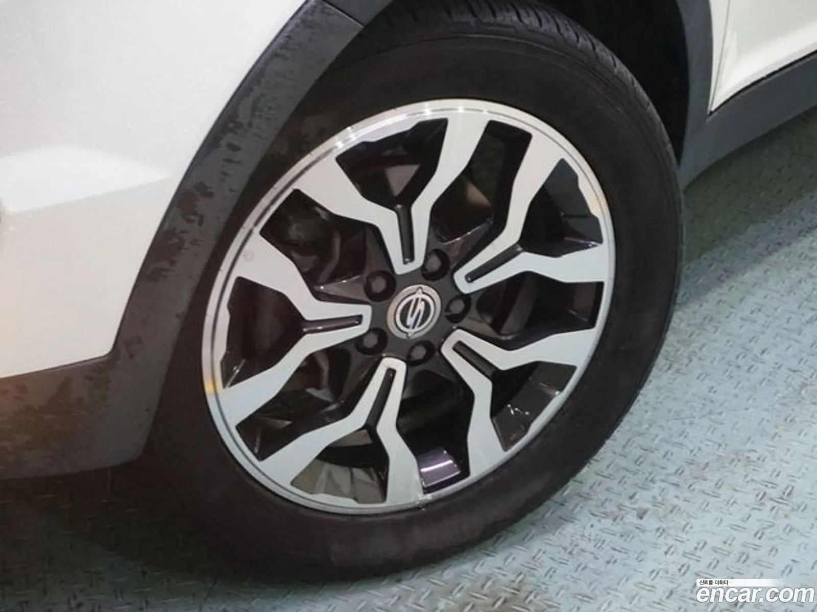 Kg Mobility Ssangyong New Korando C 22 Rx 2Wd High-End Model - фотография 4608471