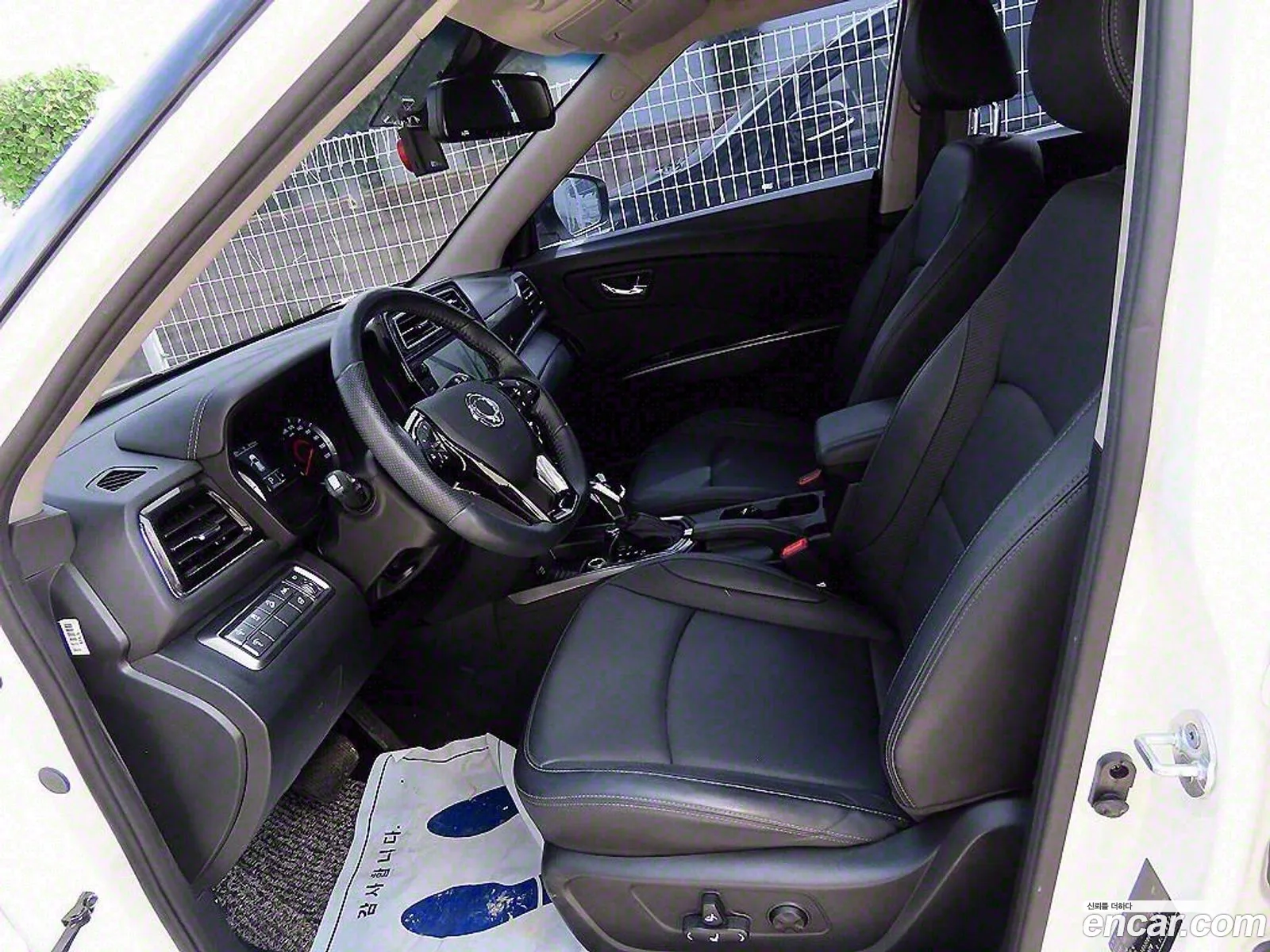 Kg Mobility Ssangyong Very New Tivoli Gasoline 15 2Wd V5 - фотография 4283358
