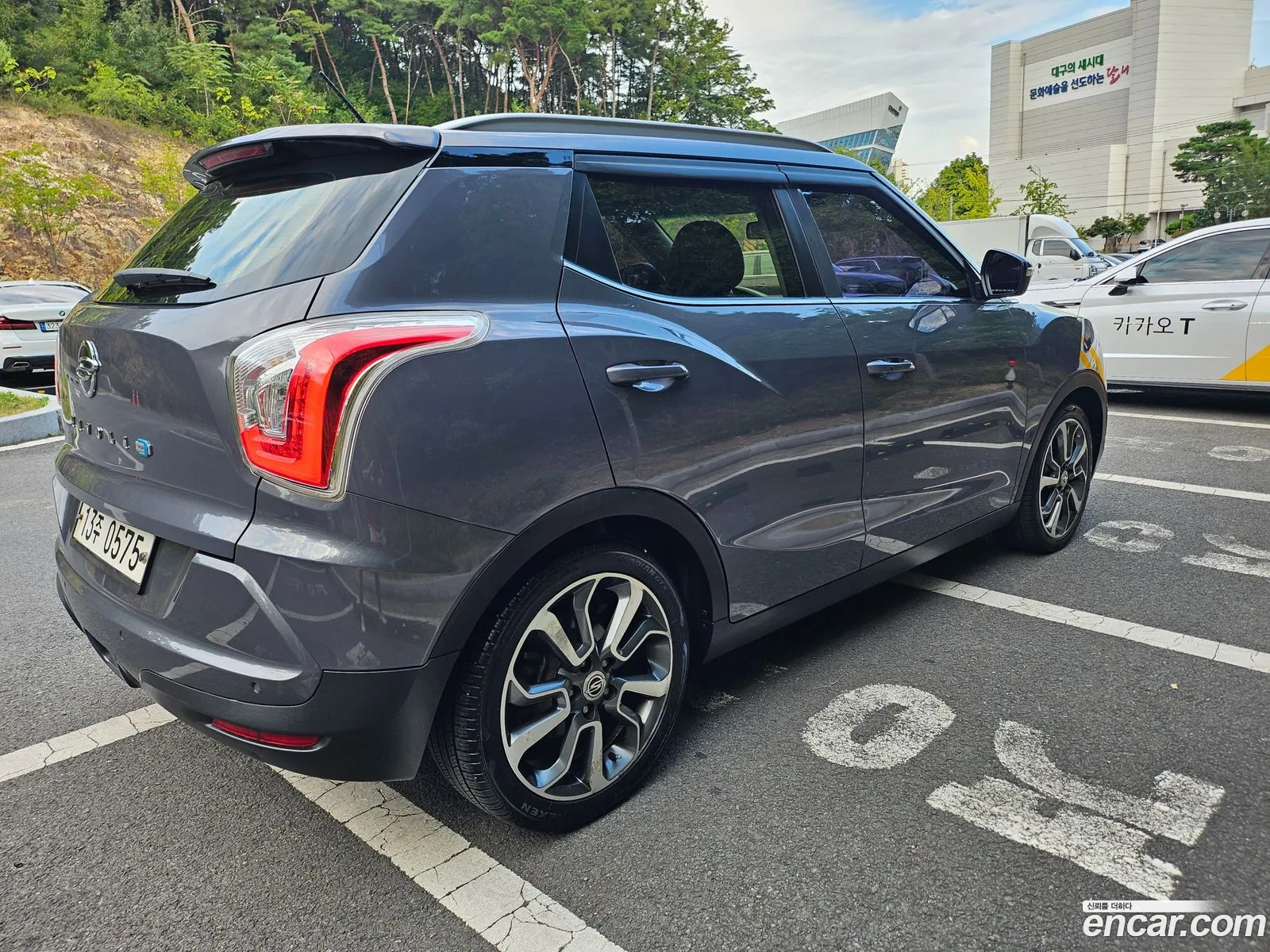 Kg Mobility Ssangyong Tivoli Diesel Lx 2Wd - фотография 4608483