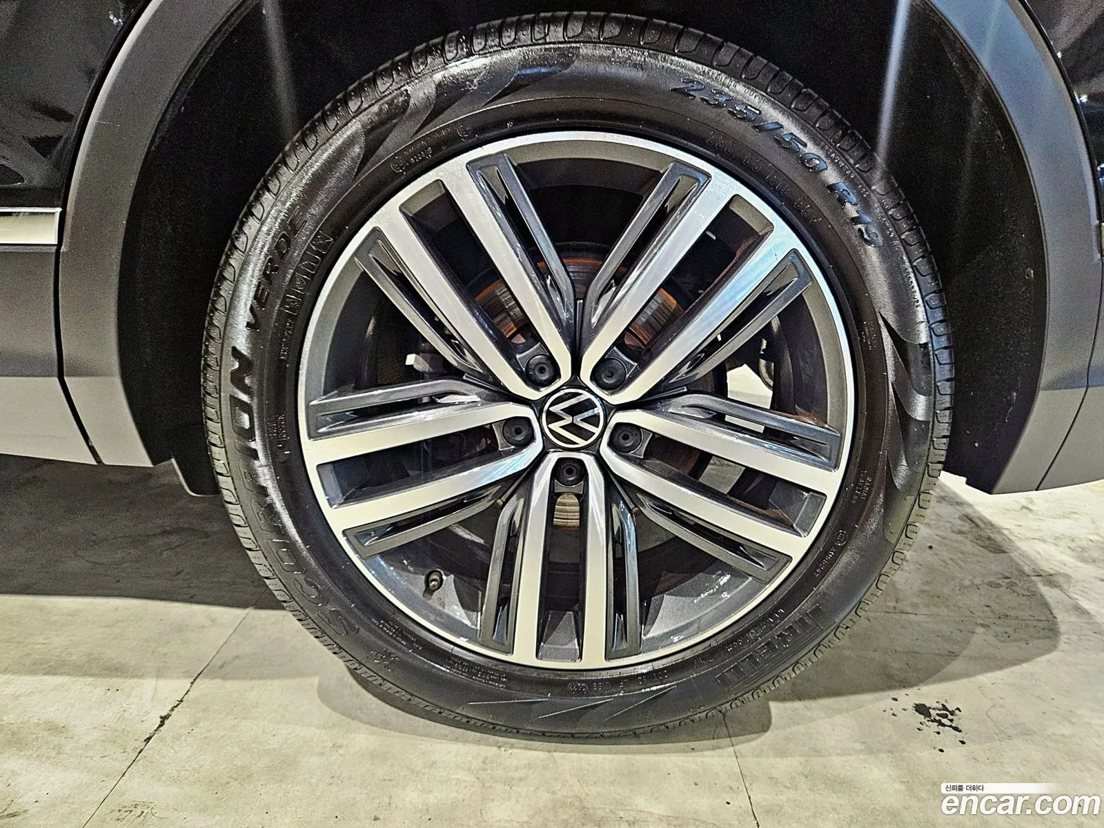 Volkswagen Tiguan 2Nd Generation 20 Tdi Prestige - фотография 12631665