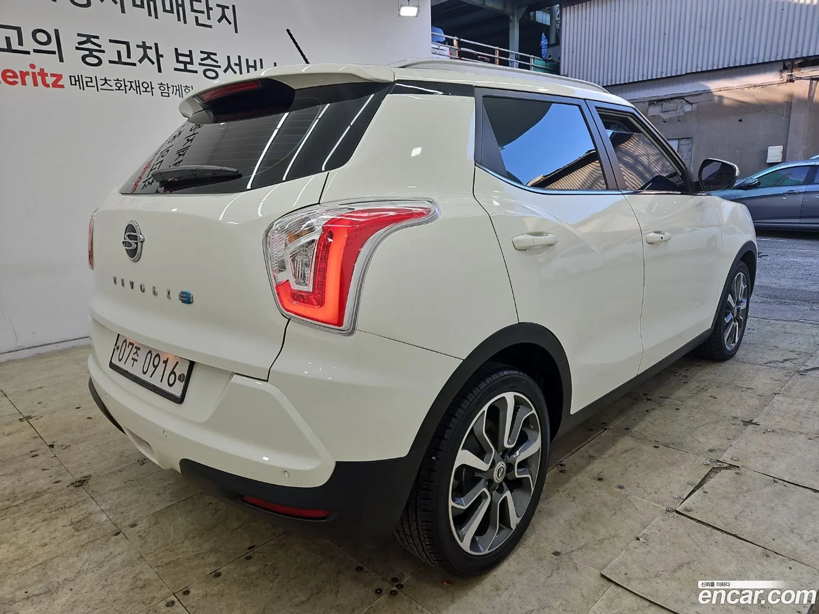 Kg Mobility Ssangyong Tivoli Diesel Vx 2Wd - фотография 4283415