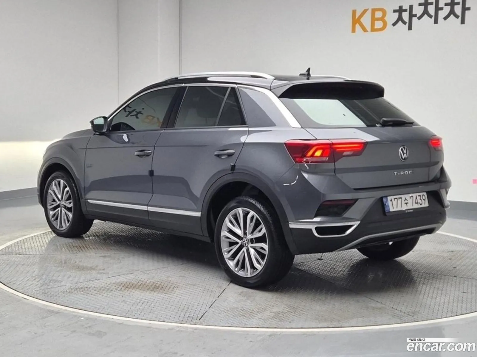 Volkswagen T-Roc 20 Tdi Prestige - фотография 12631684