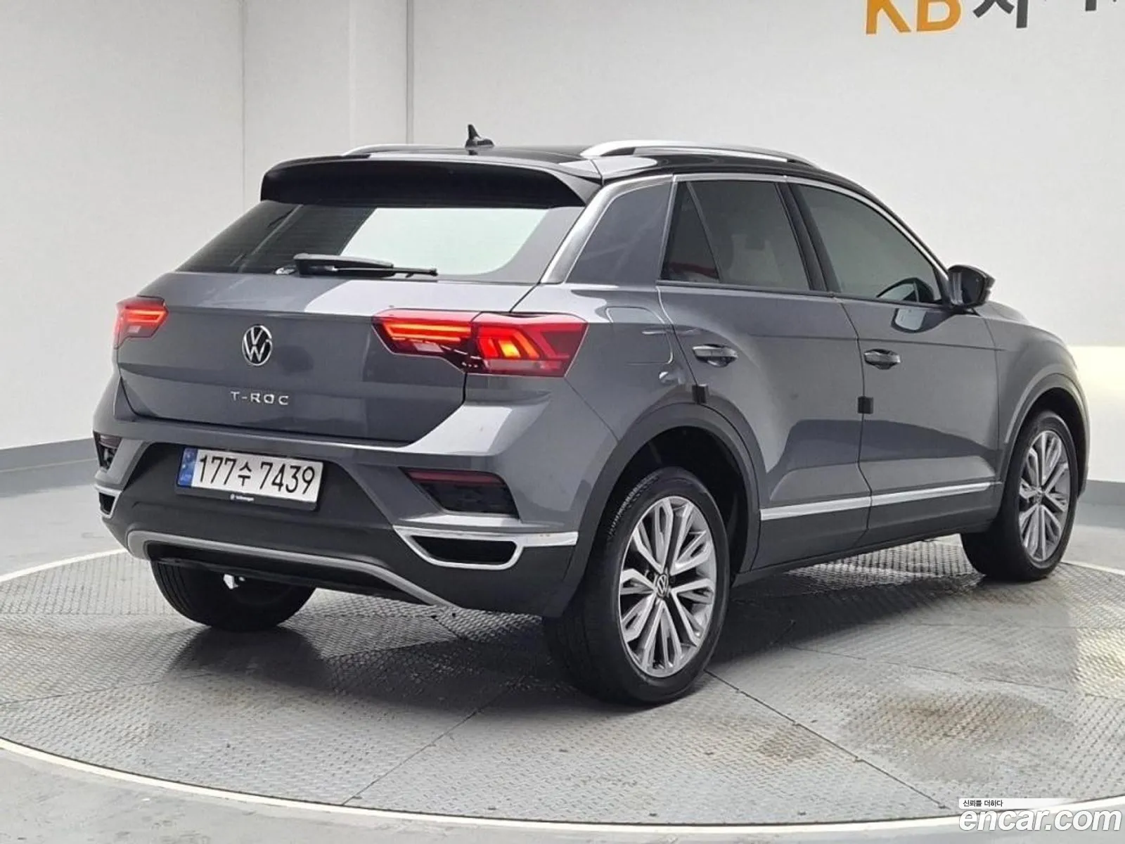 Volkswagen T-Roc 20 Tdi Prestige - фотография 12631686