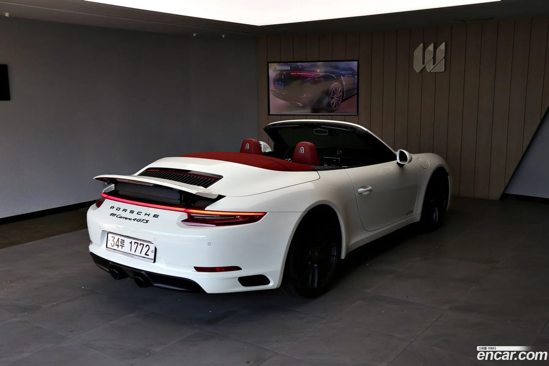 Porsche 911 Carrera 4 Gts Cabriolet 991 - фотография 1031458