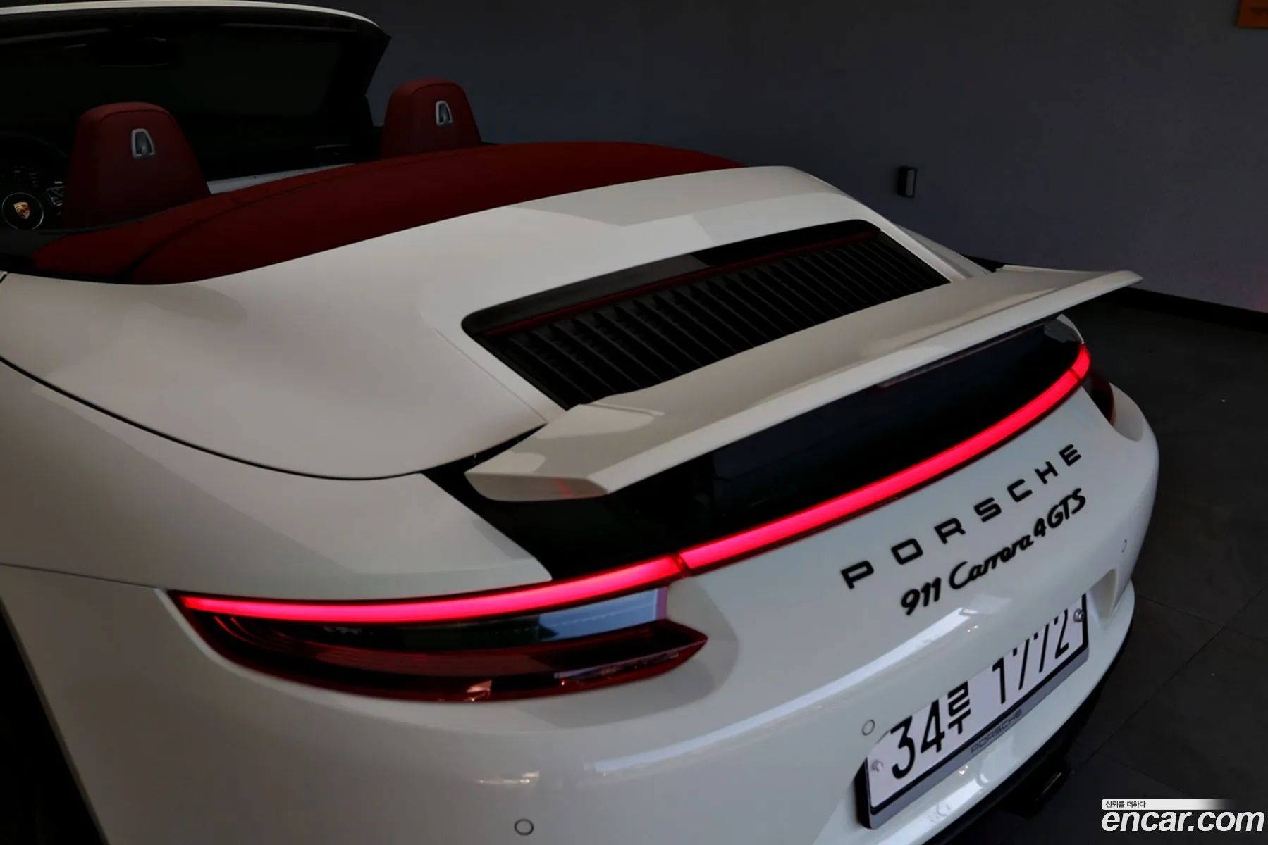 Porsche 911 Carrera 4 Gts Cabriolet 991 - фотография 1031460