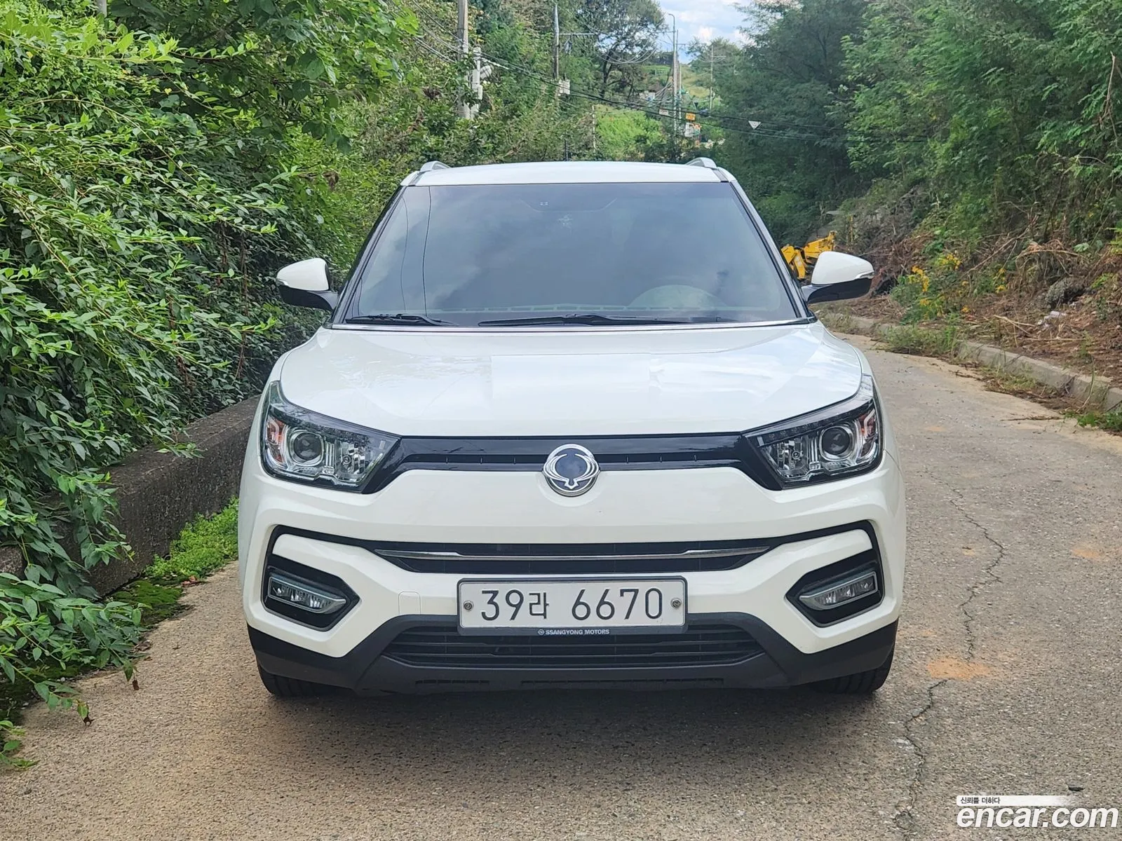 Kg Mobility Ssangyong Tivoli Armor Gear Edition 2Wd - фотография 3955348