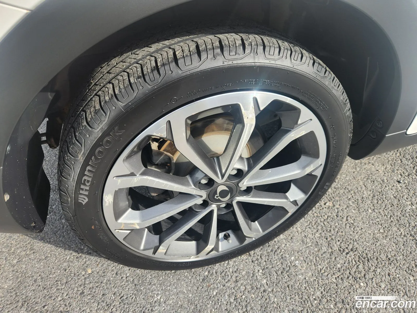 Kg Mobility Ssangyong Tivoli Armor Gear Edition 2Wd - фотография 3955350