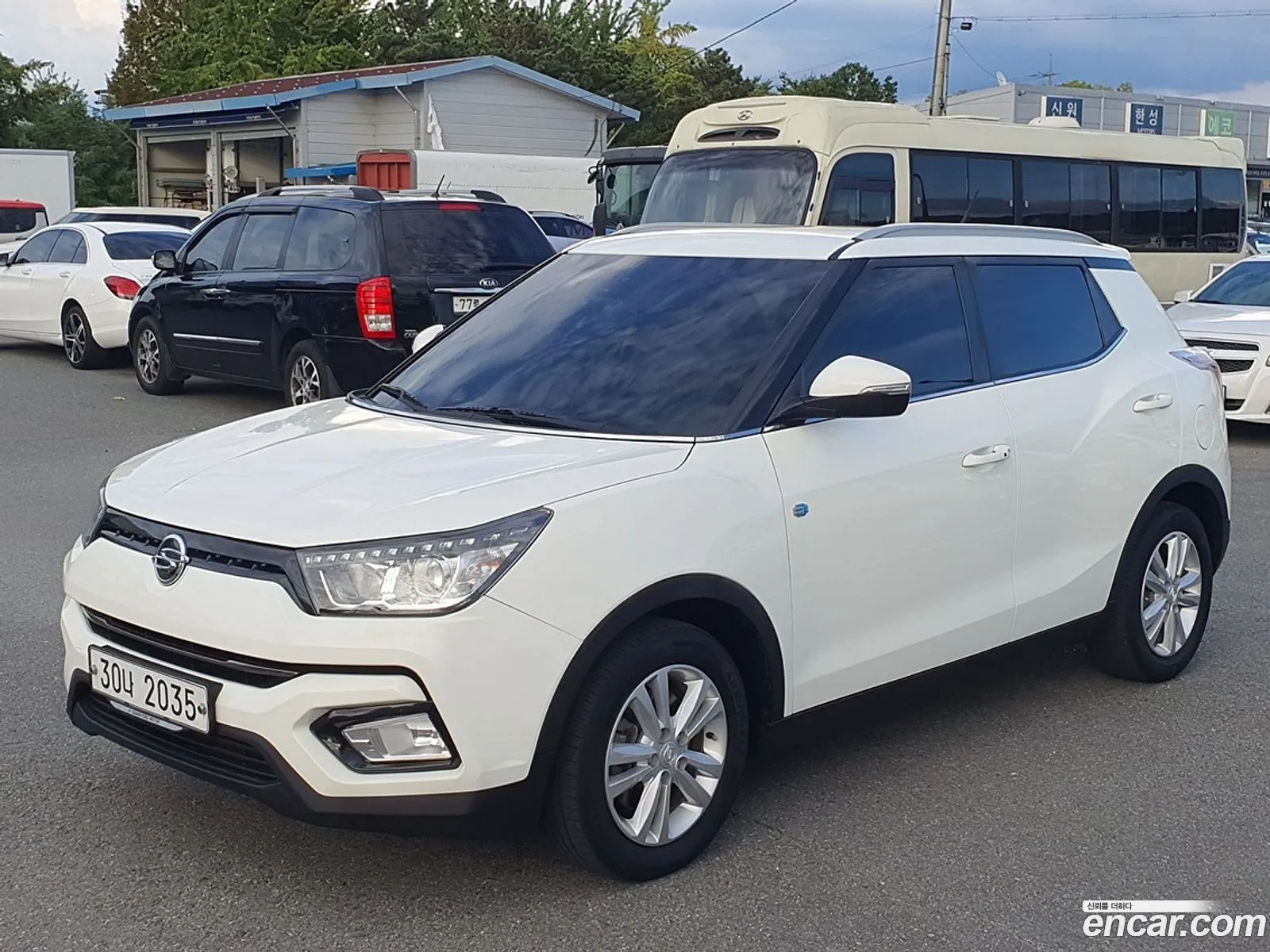 Kg Mobility Ssangyong Tivoli Armor Vx 2Wd - фотография 3955287