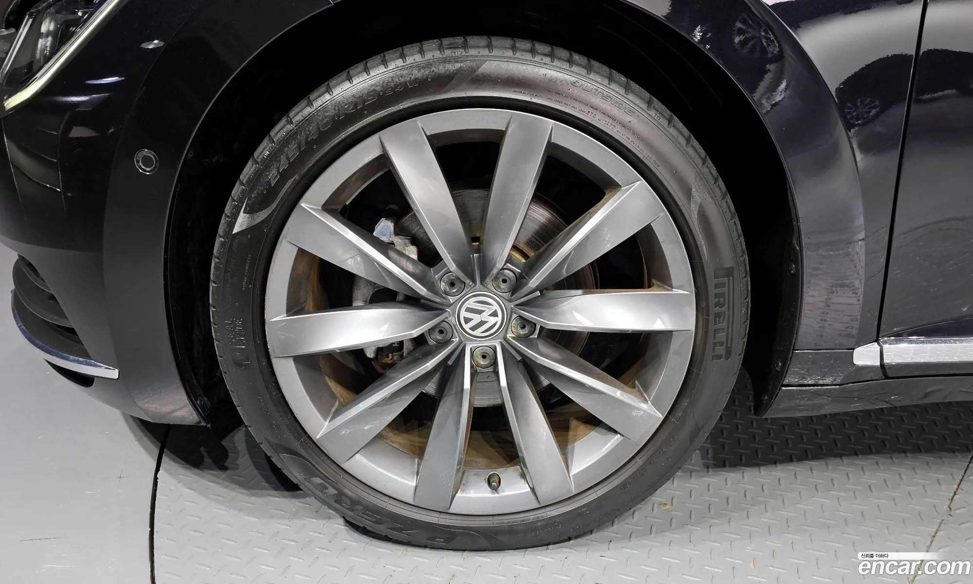 Volkswagen Arteon 20 Tdi Prestige - фотография 12579914