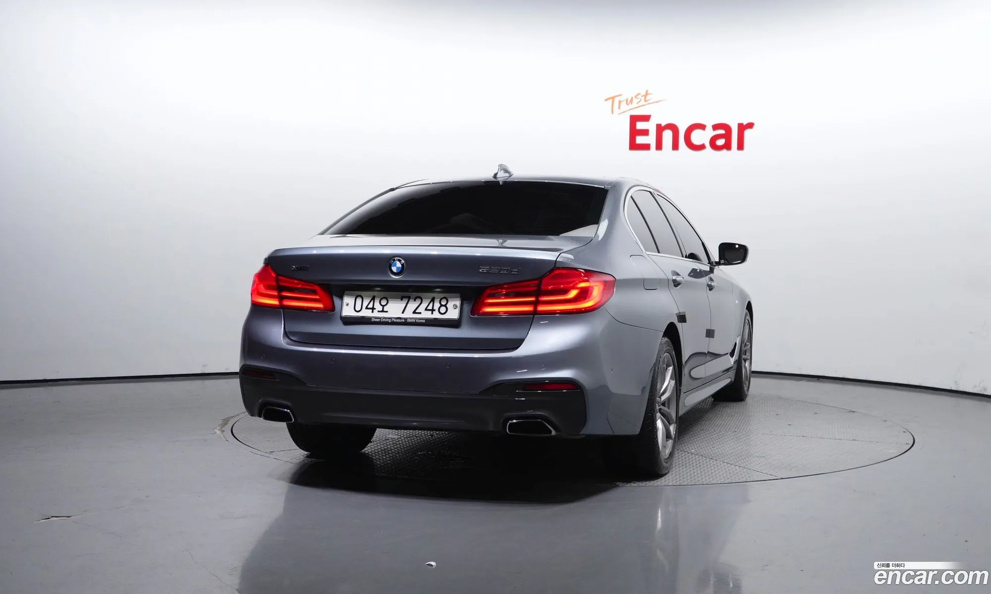 BMW 5 Series G30 520D xDrive M Sport Plus - фотография 11977371