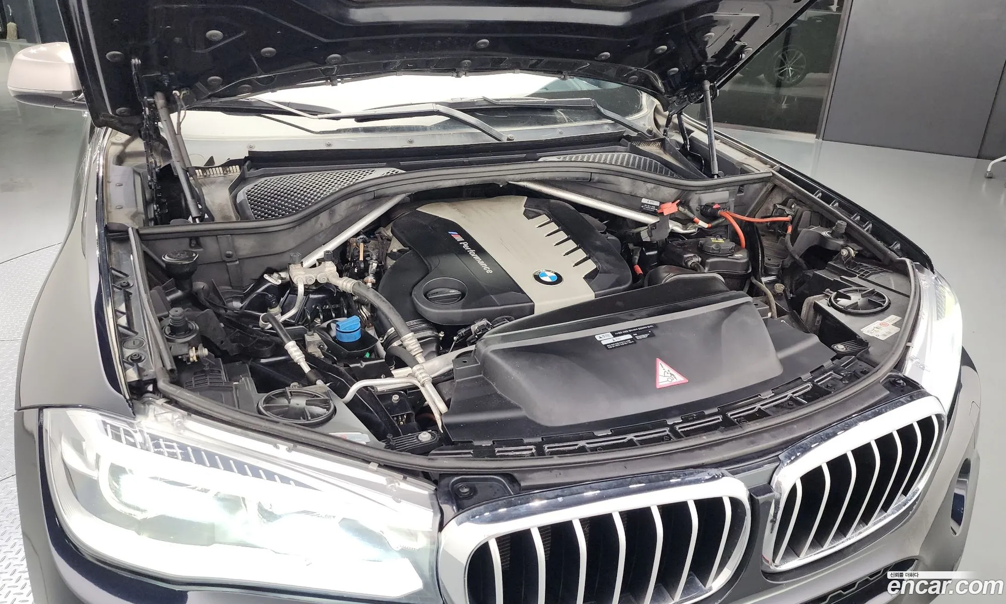 BMW X6 F16 M50D - фотография 11947824