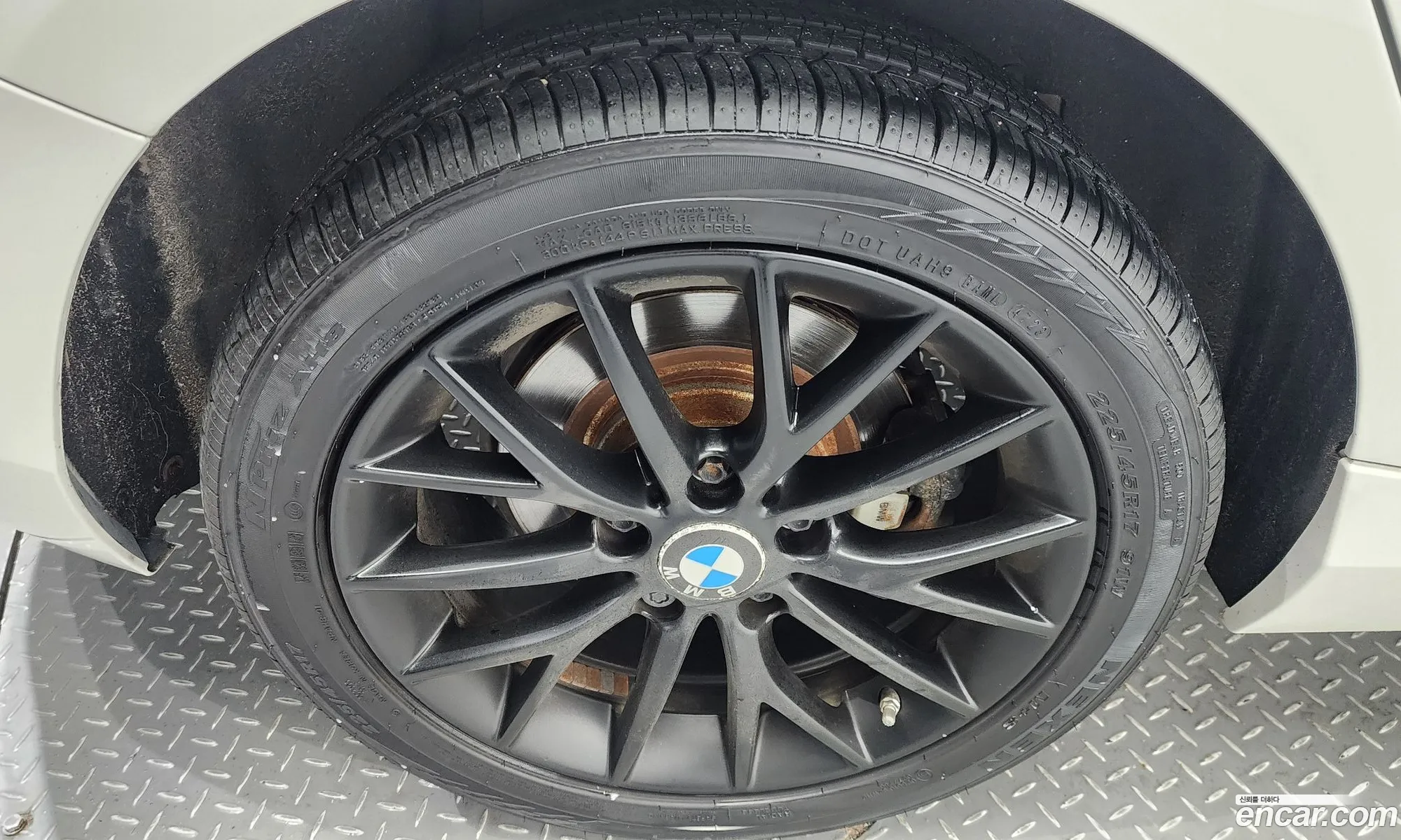 BMW 1 Series F20 118D Sports 5-Door - фотография 4603628