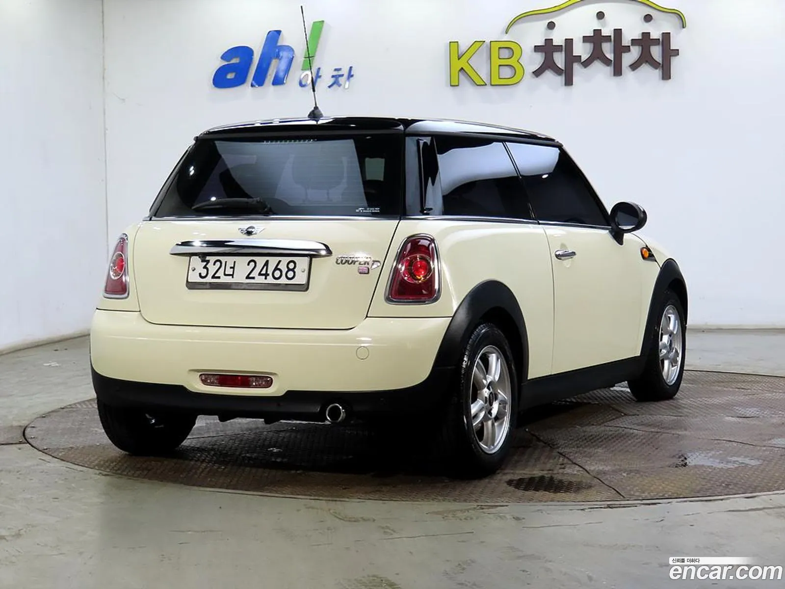 Mini Cooper D Se 2Nd Generation - фотография 786073