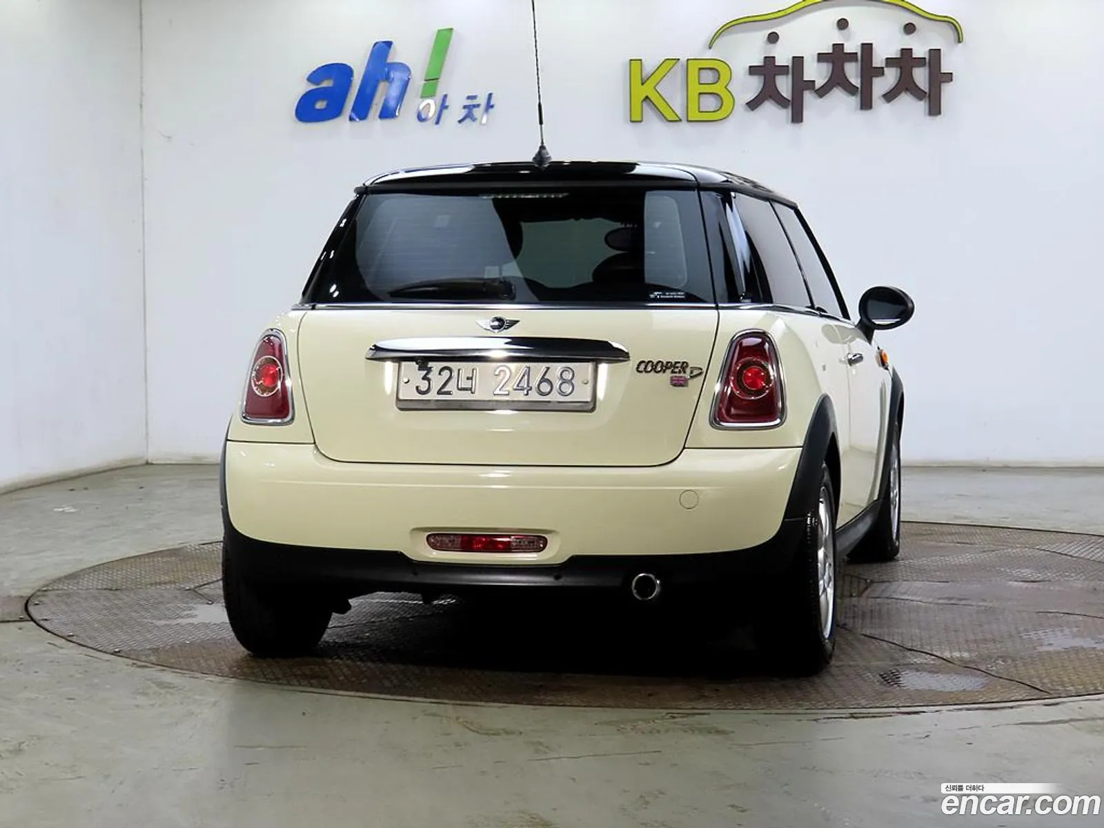 Mini Cooper D Se 2Nd Generation - фотография 786075