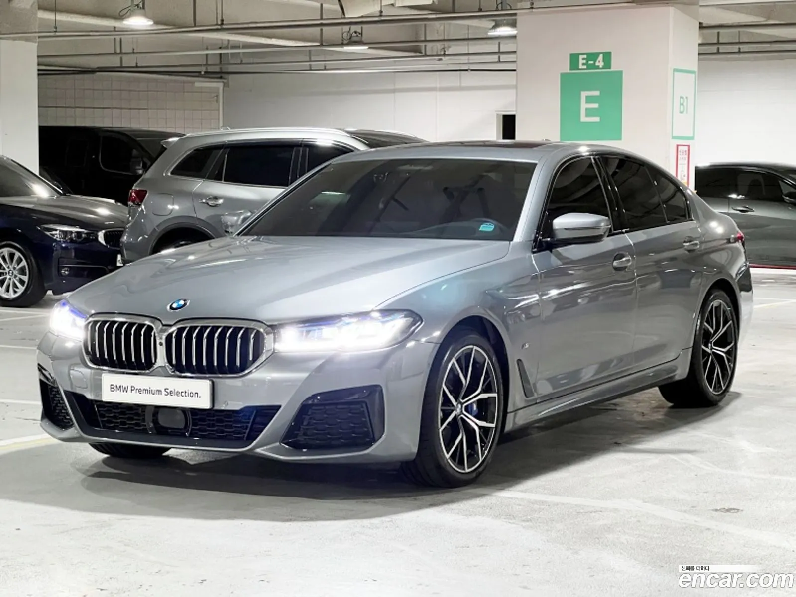 BMW 5 Series G30 530I xDrive M Sports - фотография 4603672
