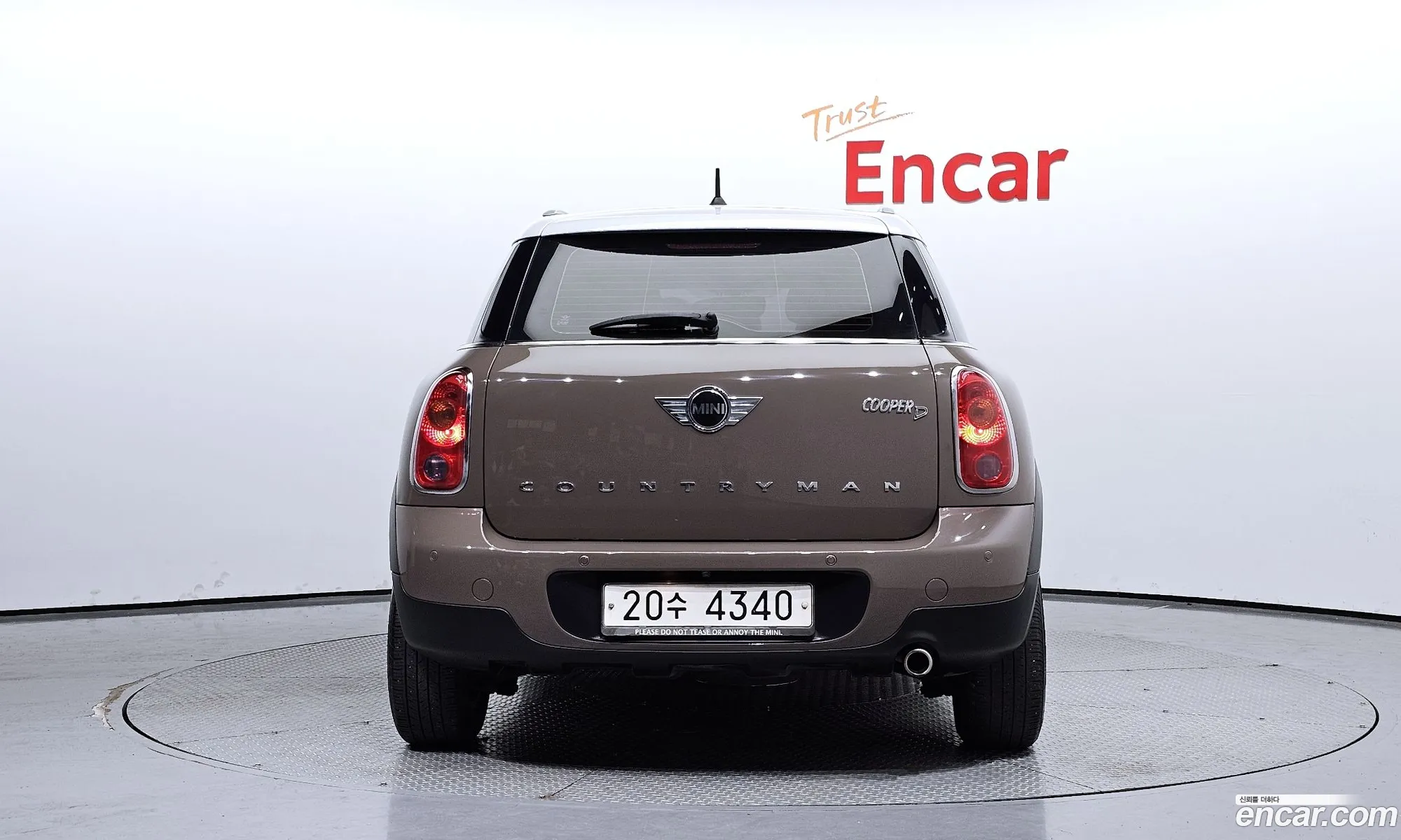 Mini Cooper D Countryman Se 1St Generation - фотография 813063