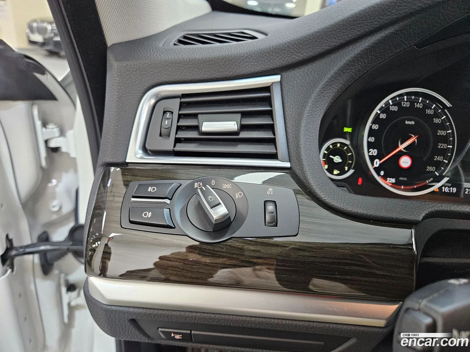 Korex Auto Trade - фотография 12079568