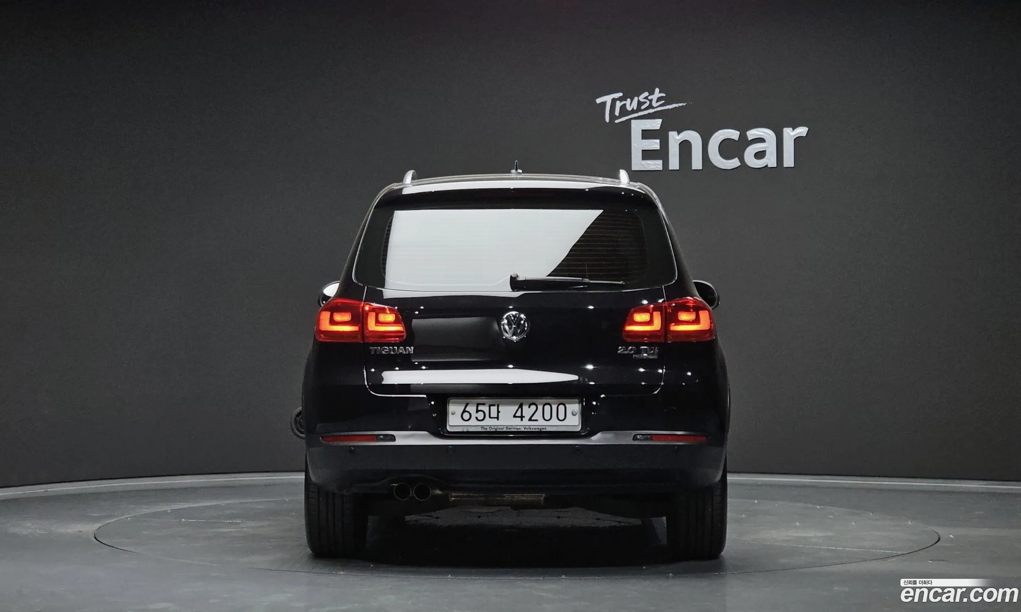 Volkswagen New Tiguan 20 Tdi Comfort 5N - фотография 12558384
