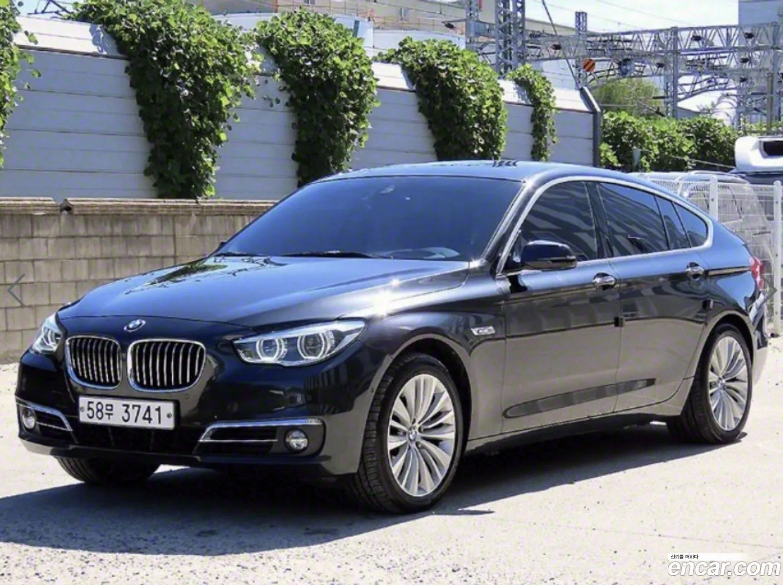 BMW 5 Series Gt F07 Gt 30D xDrive - фотография 4603540