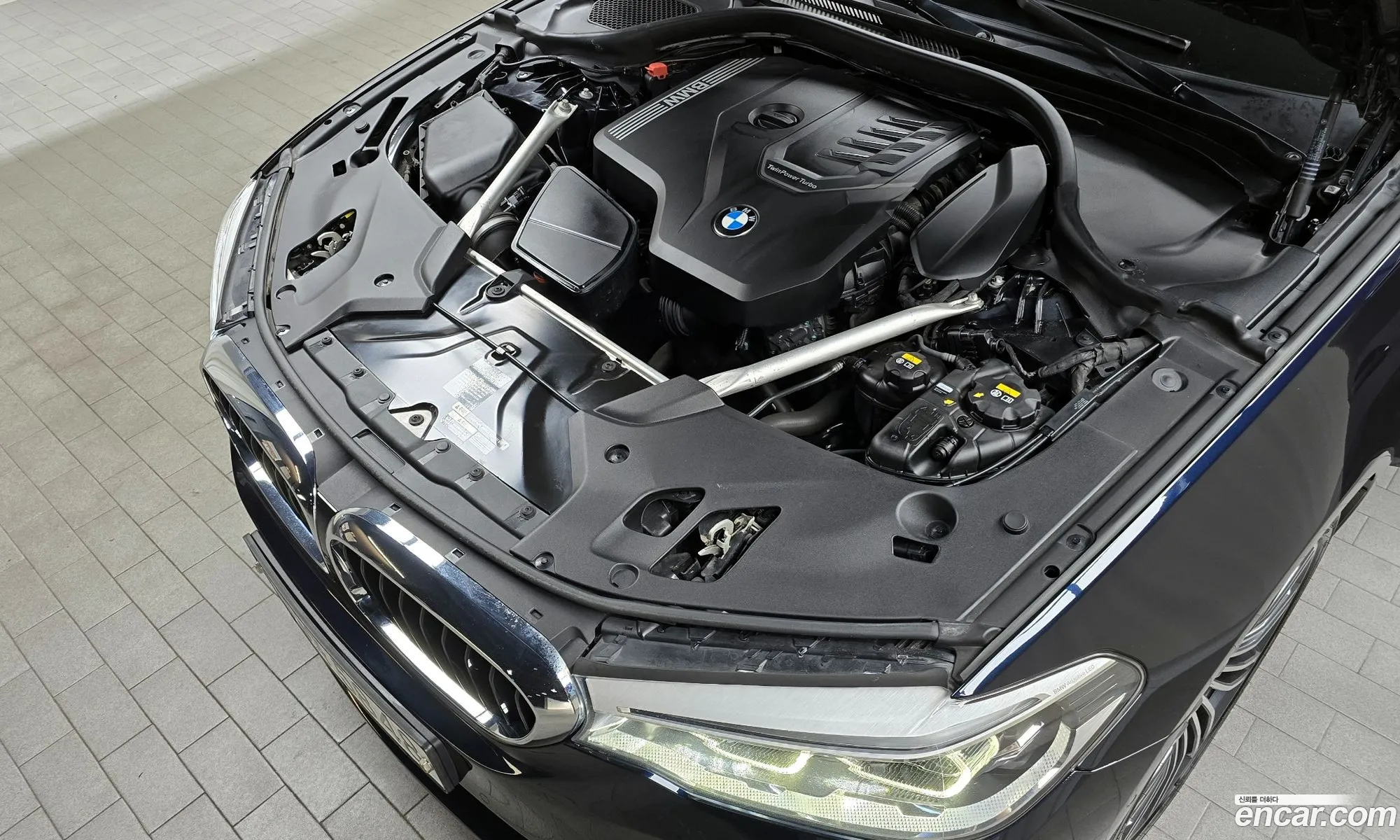 BMW 5 Series G30 530I M Sports Plus - фотография 11947799