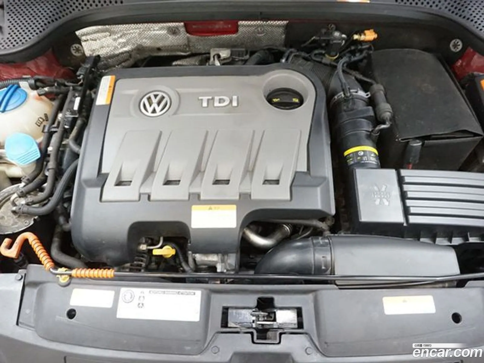 Volkswagen The Beetle 20 Tdi Premium 3Rd Generation - фотография 12487029
