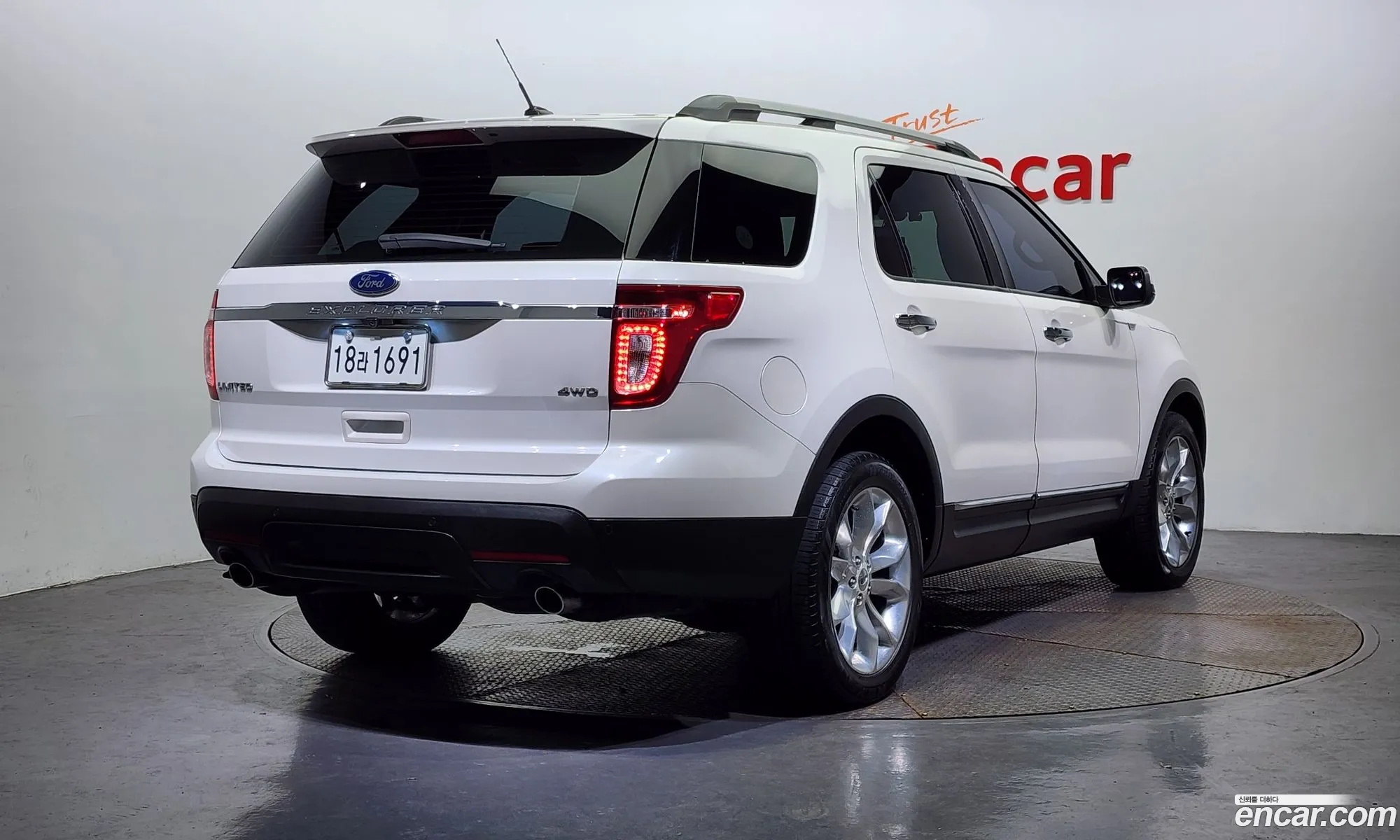 Ford Explorer 35 Limited 4Wd 5Th Generation - фотография 18059655