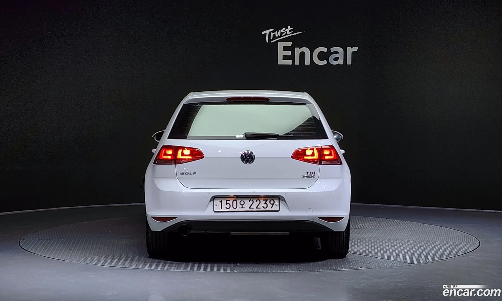 Volkswagen Golf 7Th Generation 16 Tdi - фотография 12429302