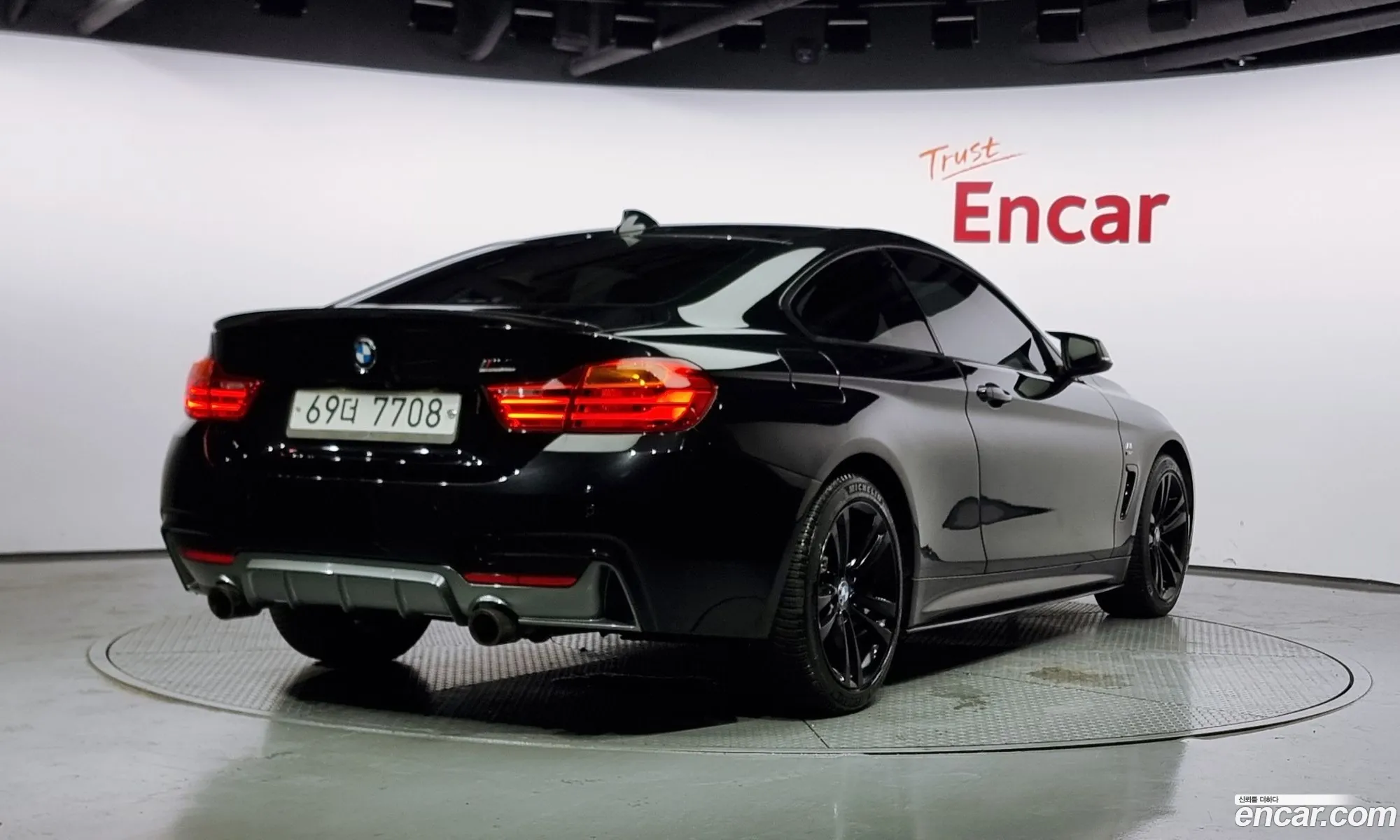 BMW 4 Series F32 420D xDrive Sports Coupe - фотография 4603661