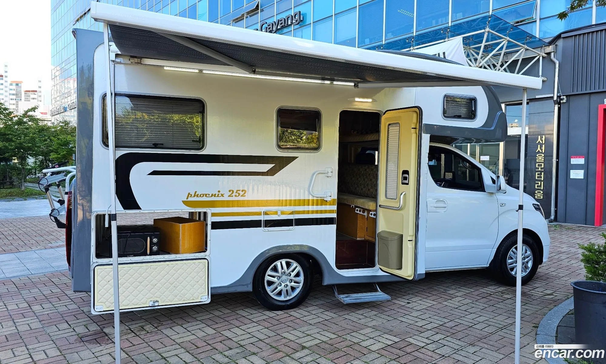 Hyundai The New Grand Starex Camping Car - фотография 19090412