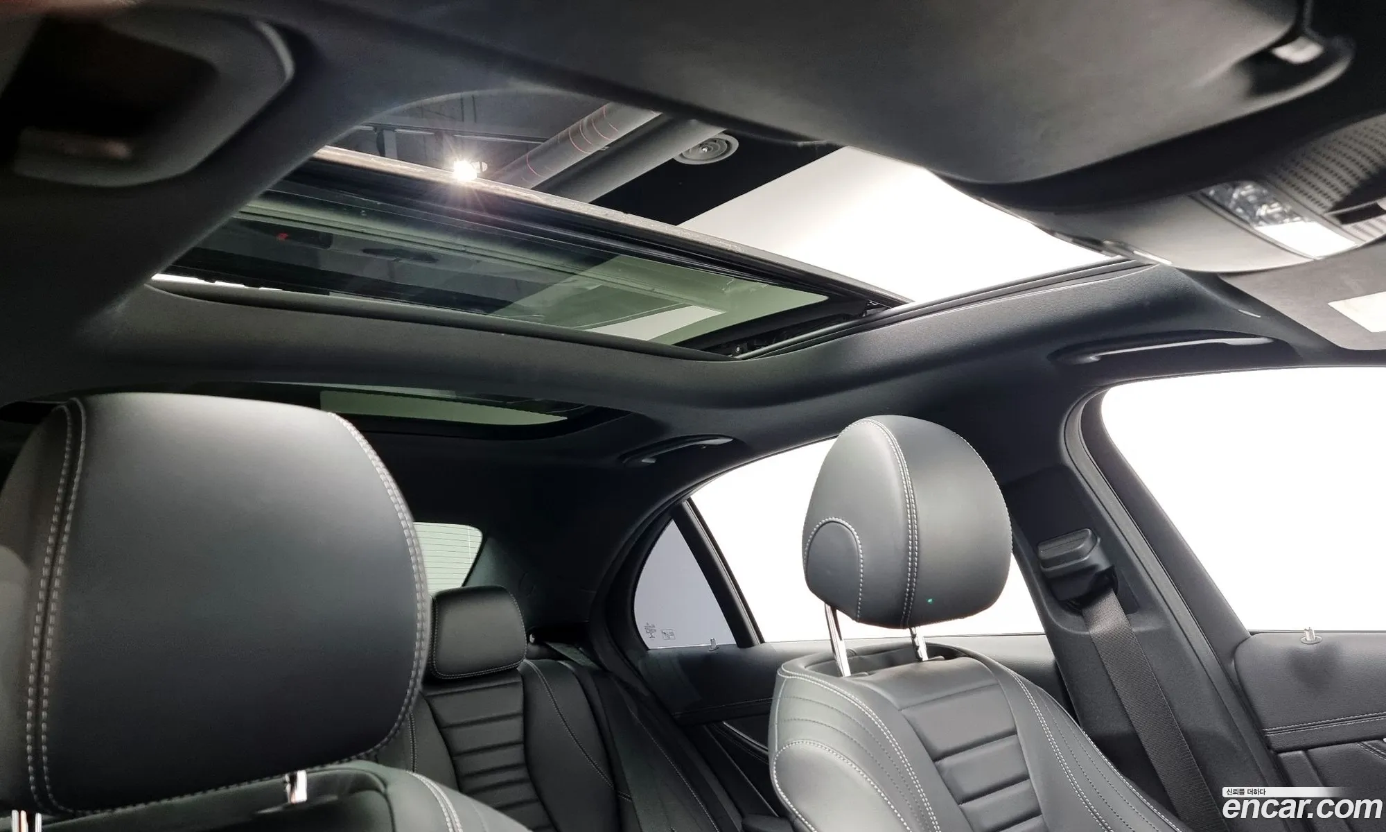 E-Class W213 E300 4Matic Amg Line - фотография 12586223