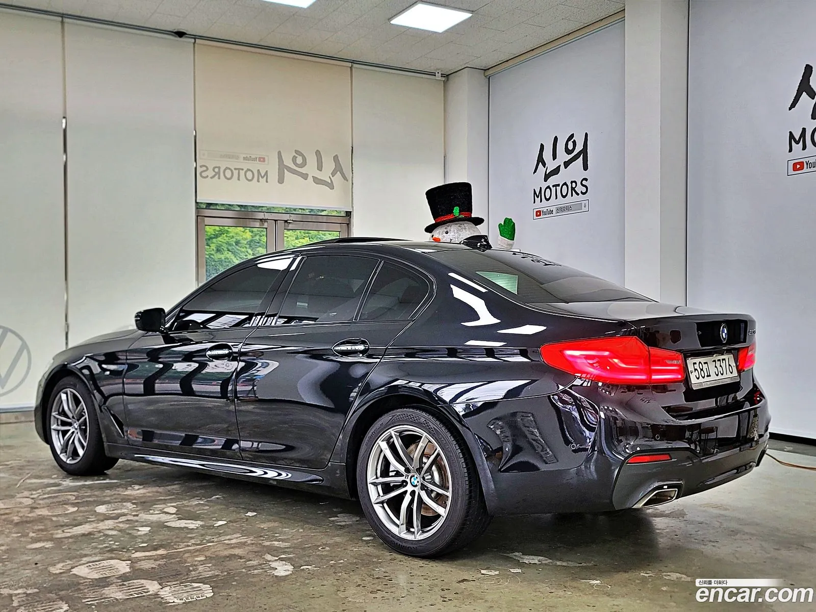 BMW 5 Series G30 520D M Sports Plus - фотография 11947880