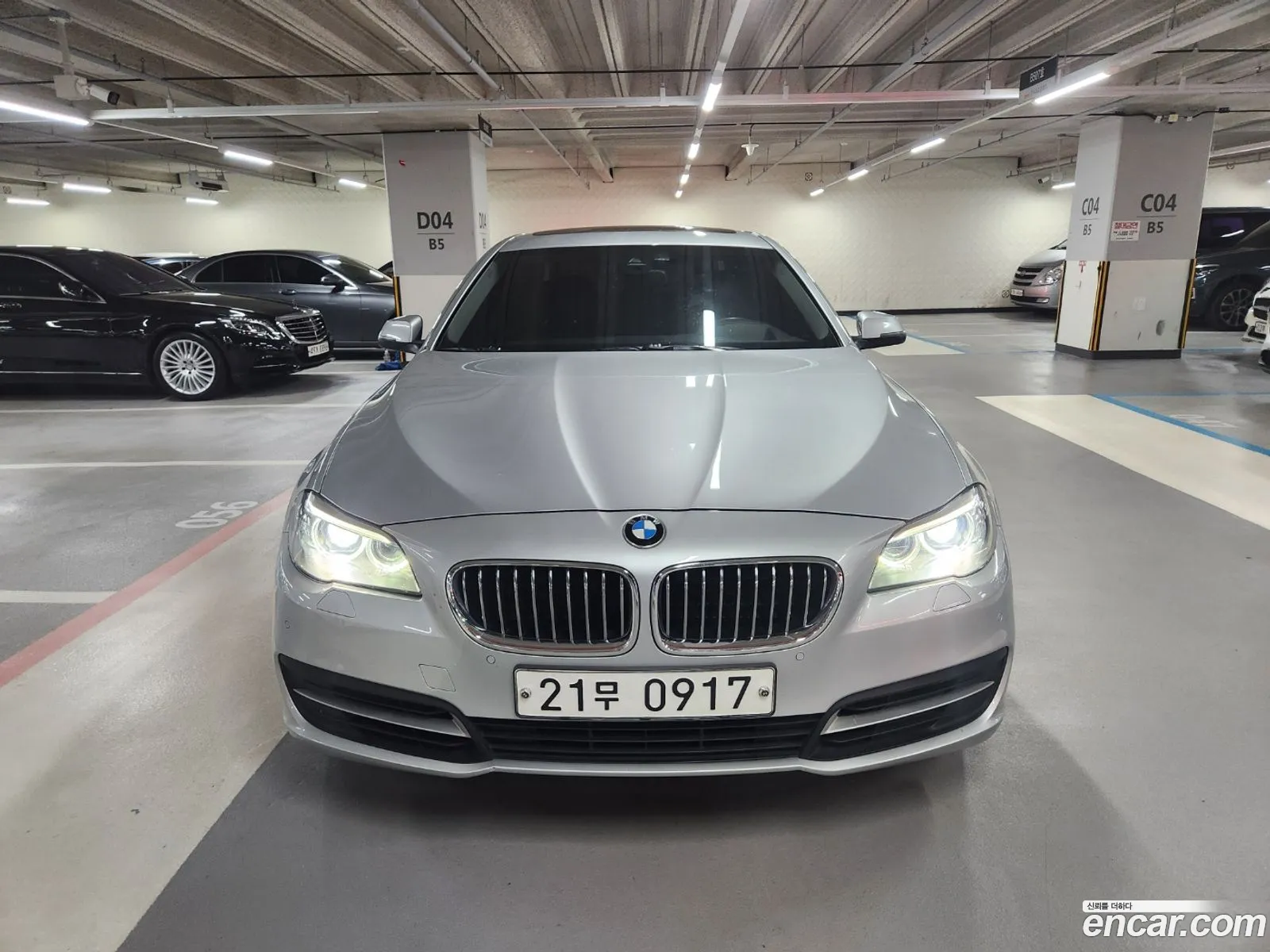 BMW 5 Series F10 528I xDrive - фотография 11985145