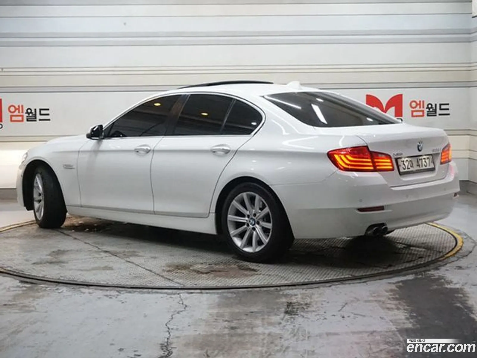 BMW 5 Series F10 528I xDrive - фотография 4597322